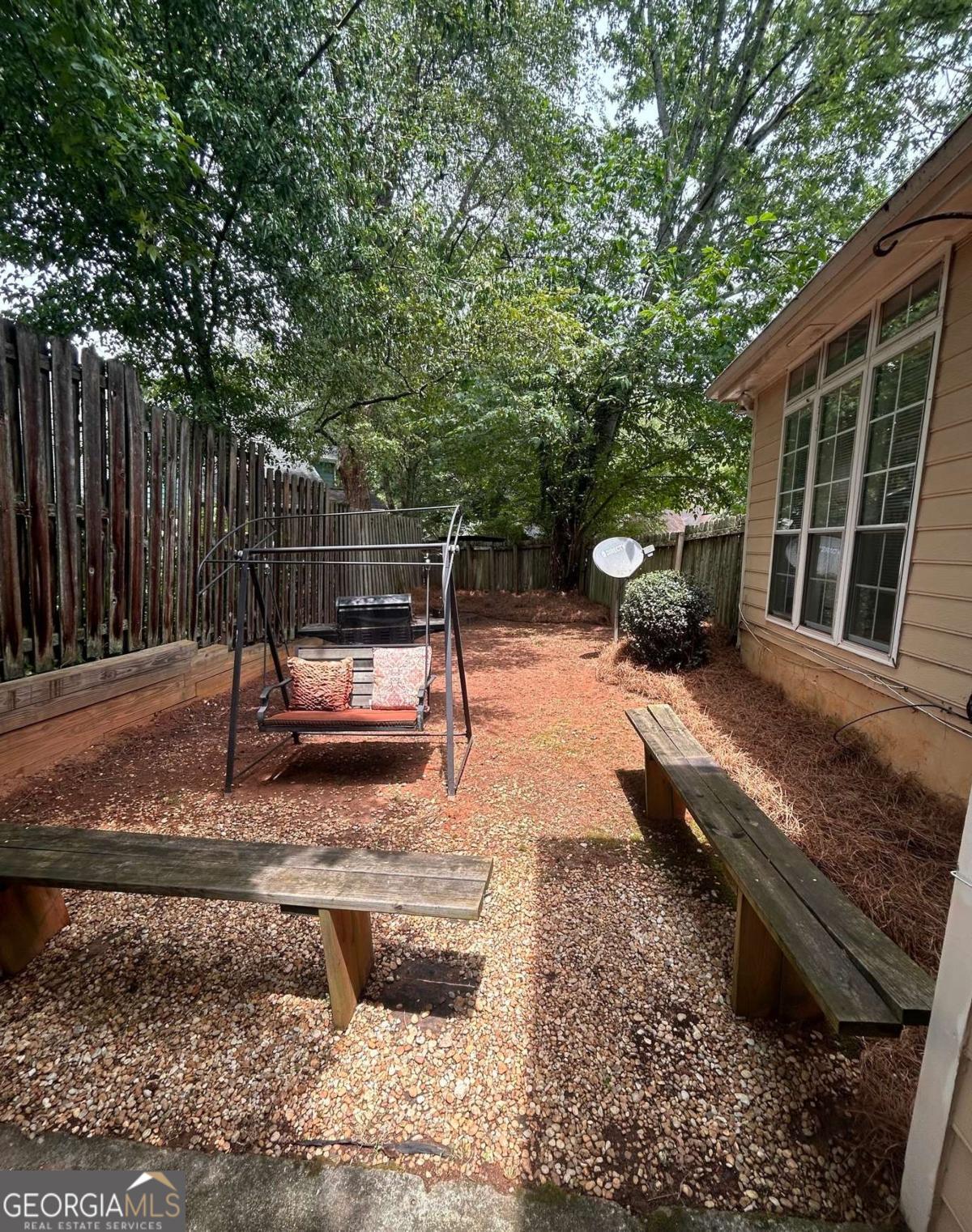 1089 Ashbury Drive Property Photo 12