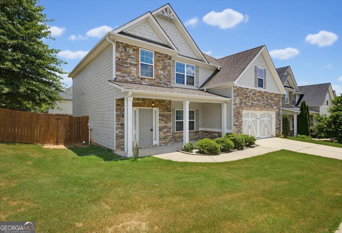 15 Hughston Walk Property Photo 3