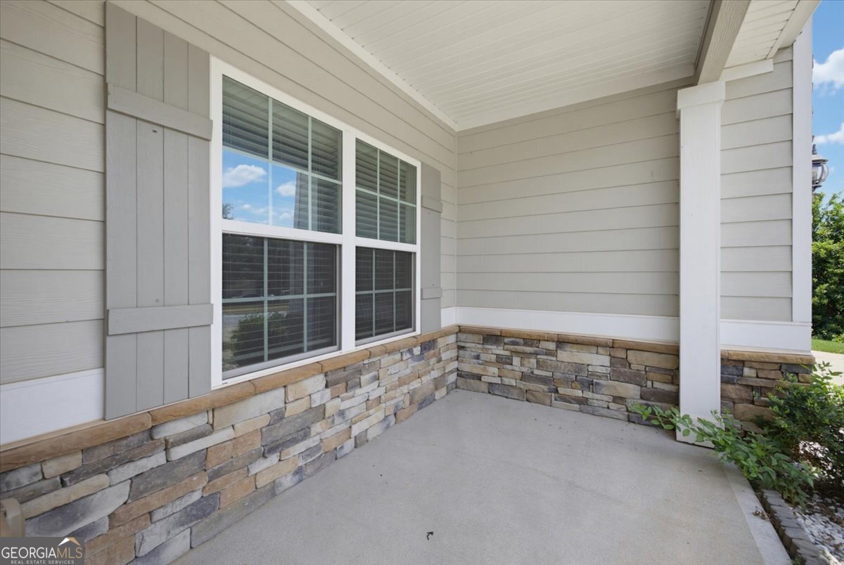 15 Hughston Walk Property Photo 5
