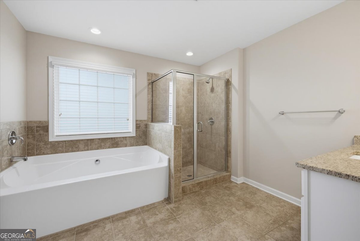 15 Hughston Walk Property Photo 27