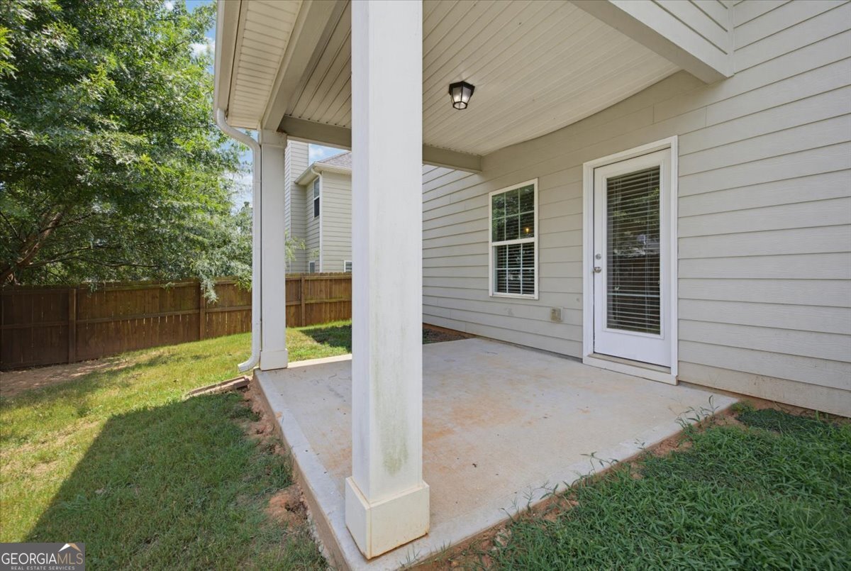 15 Hughston Walk Property Photo 40