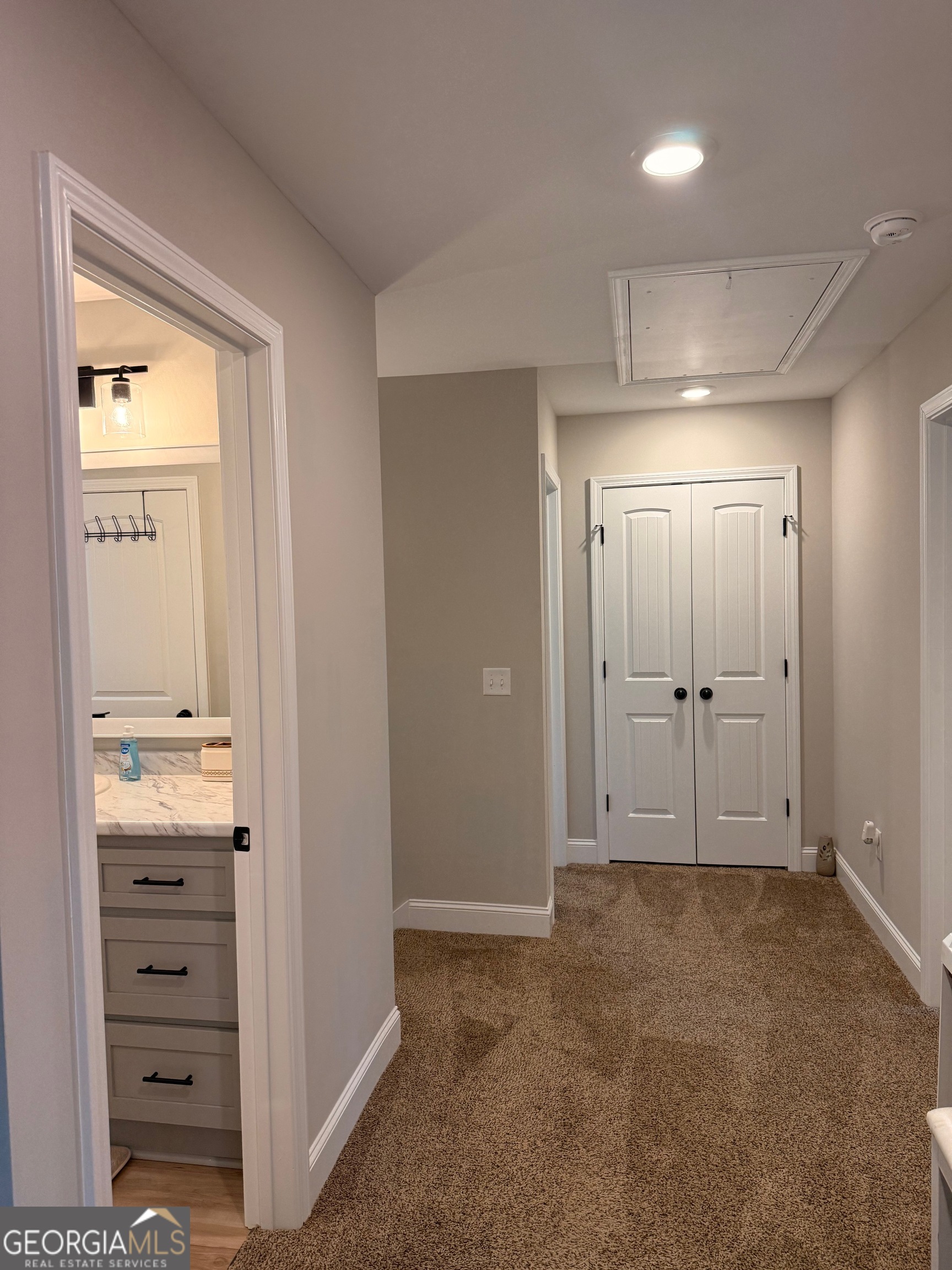 2157 Mill Pond Road Se Property Photo 6