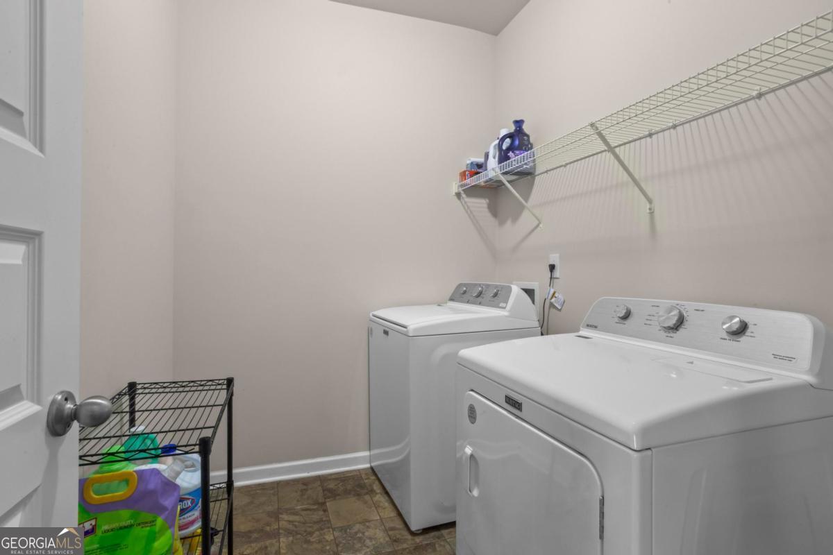 340 Silver Ridge Road Property Photo 15