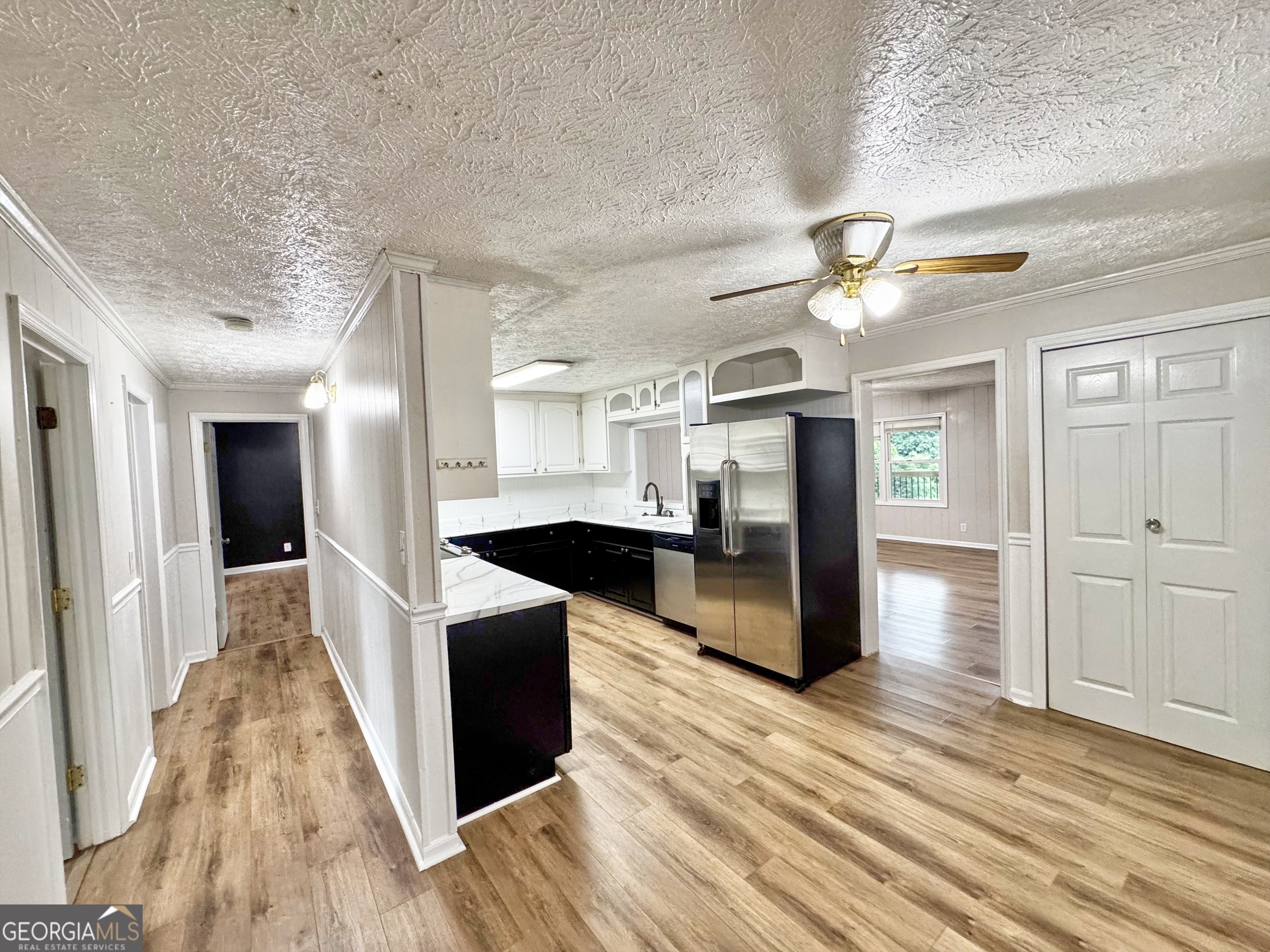 5 Lake Drive Property Photo 3