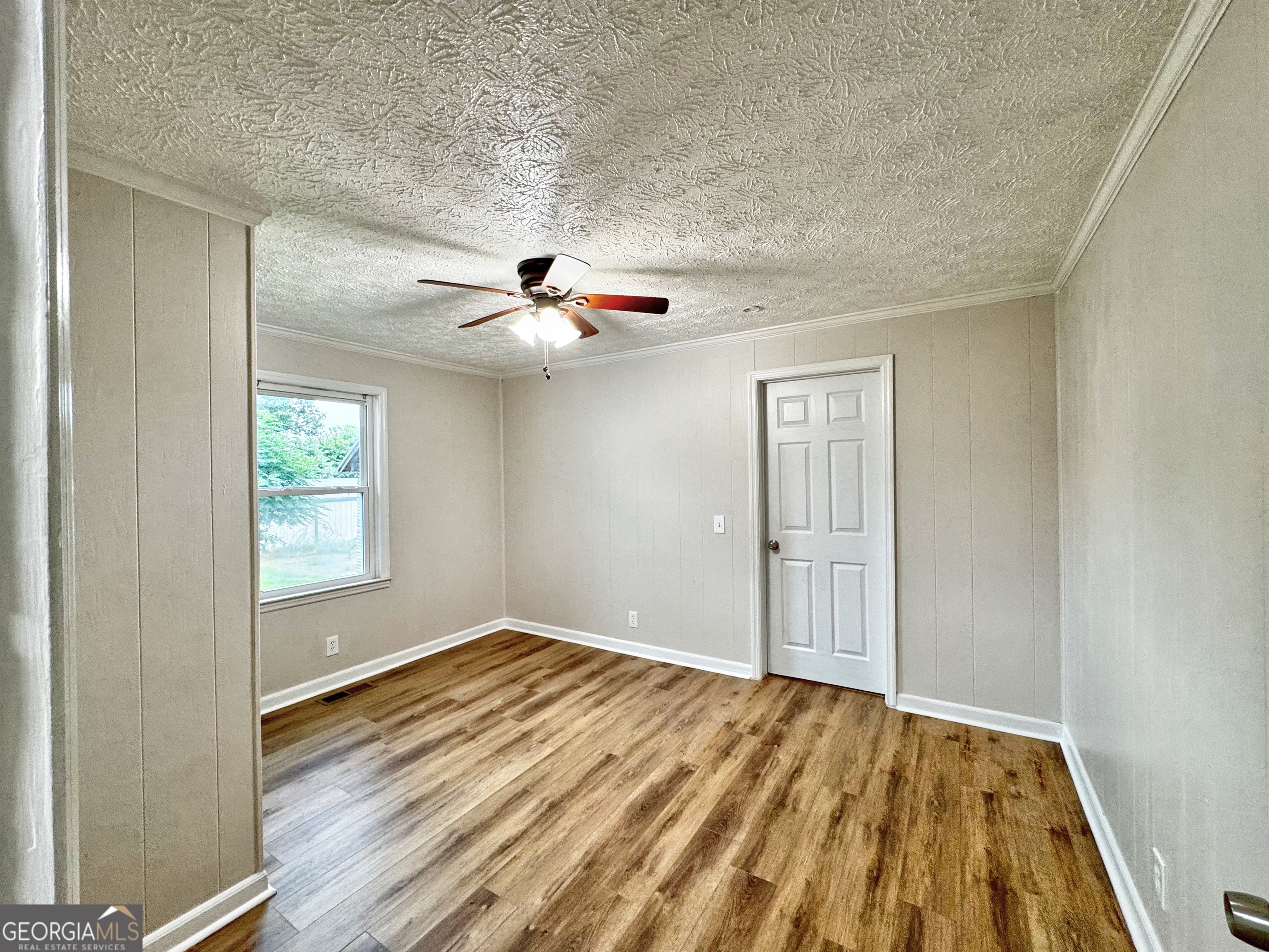 5 Lake Drive Property Photo 9