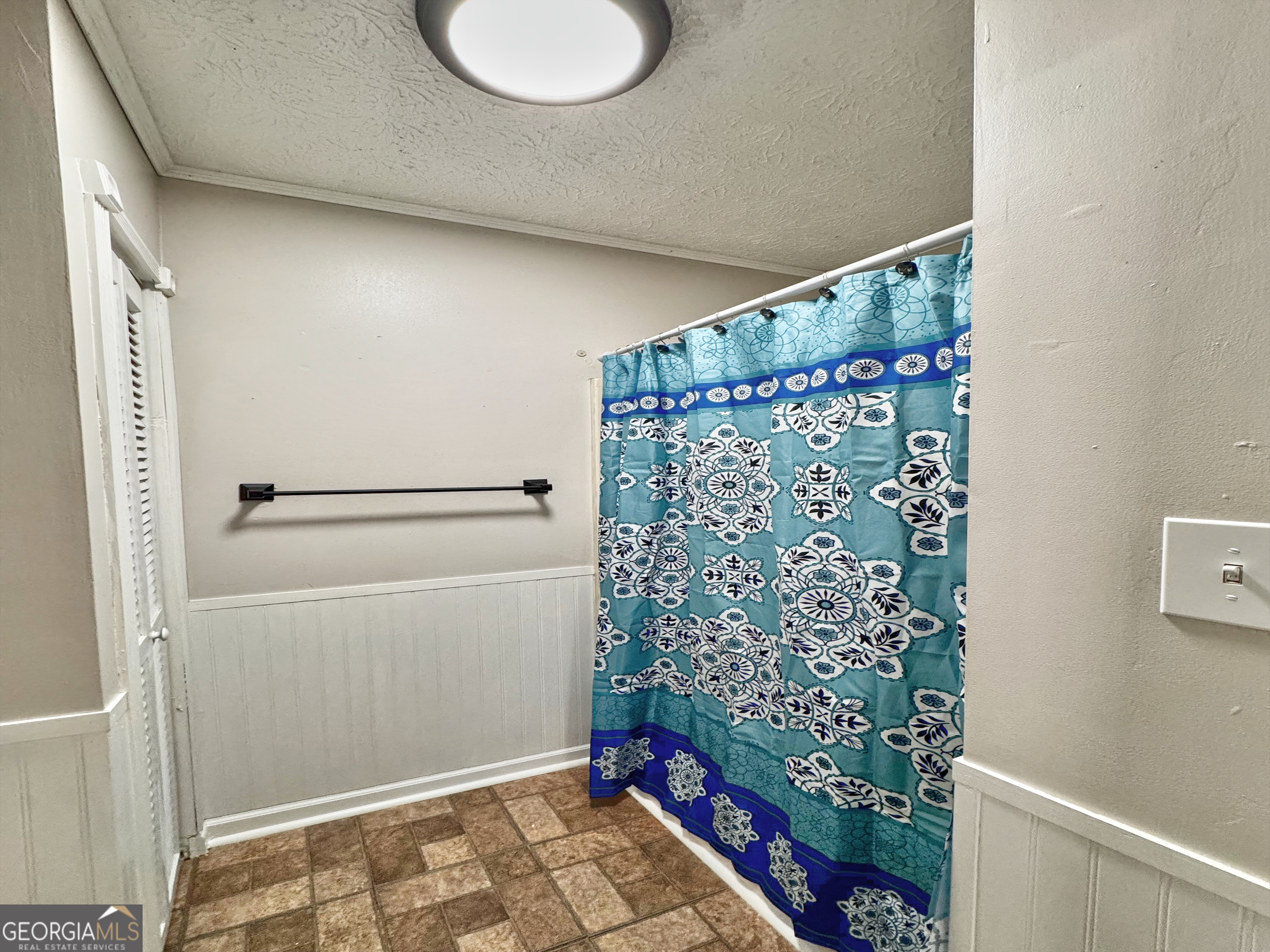 5 Lake Drive Property Photo 15
