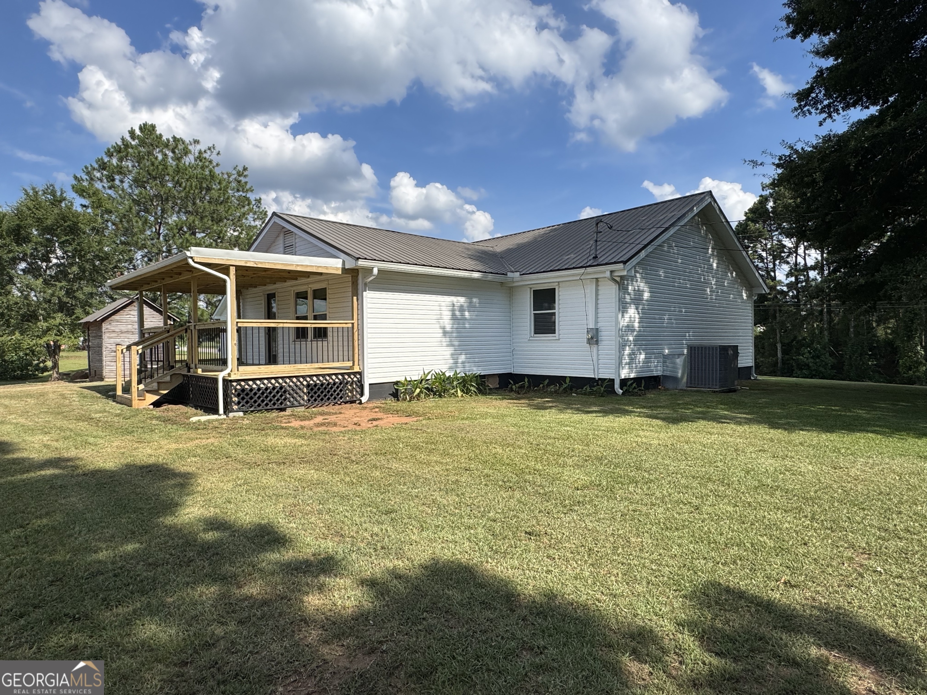 5 Lake Drive Property Photo 24