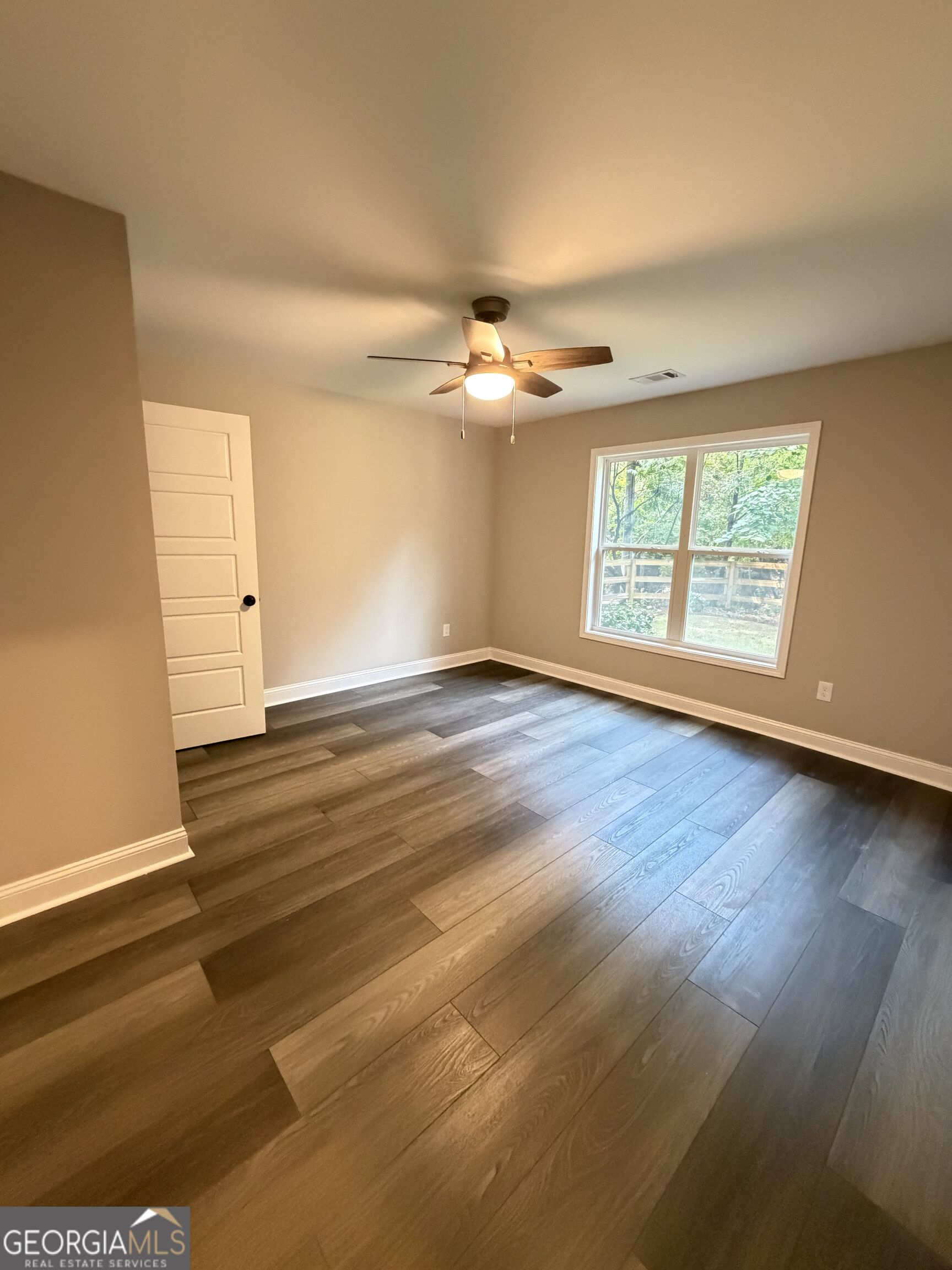 7167 Brown Bridge Road Property Photo 10