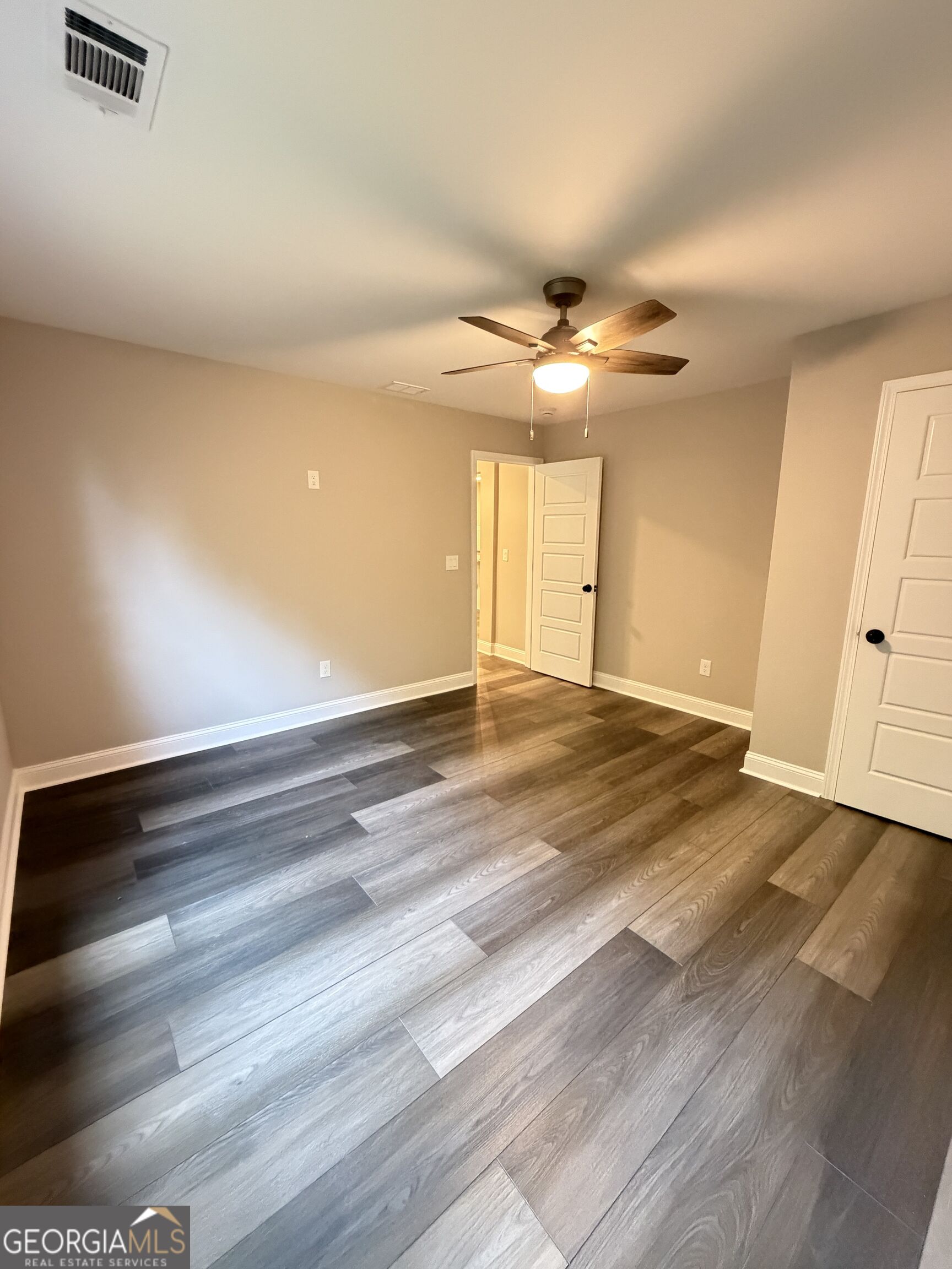 7167 Brown Bridge Road Property Photo 11