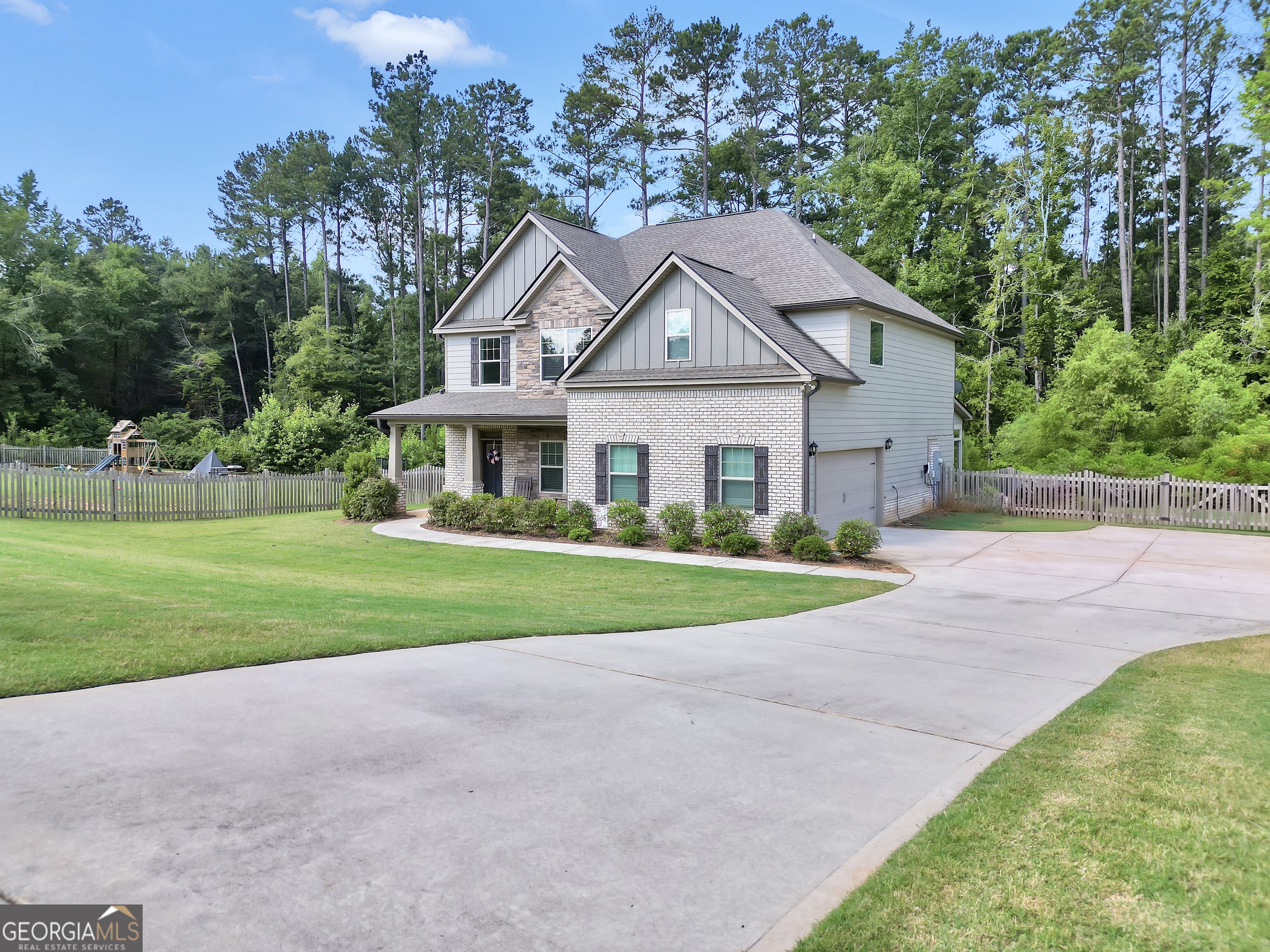 231 Homestead Circle