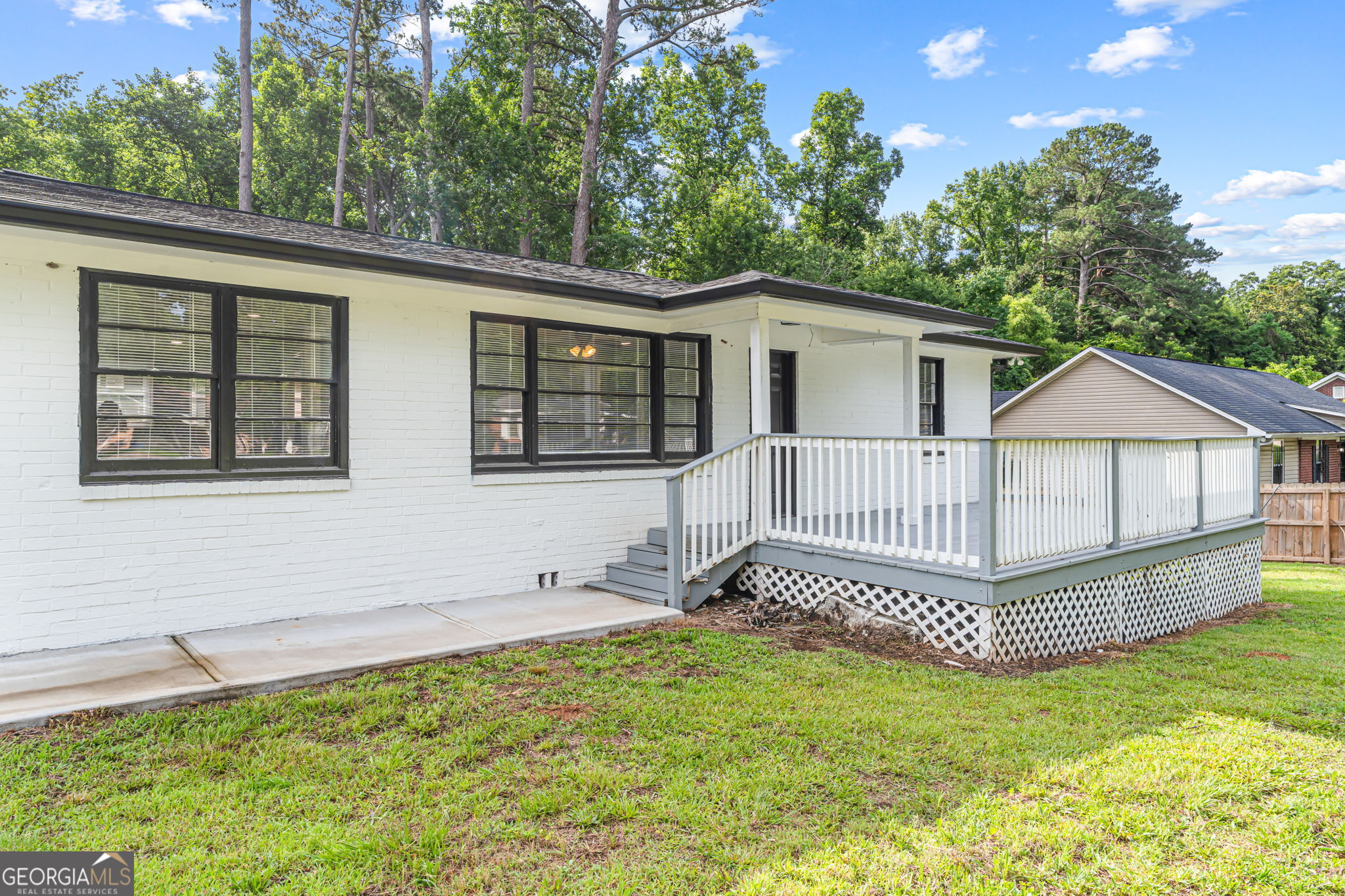 4154 Vallie Drive Property Photo 3