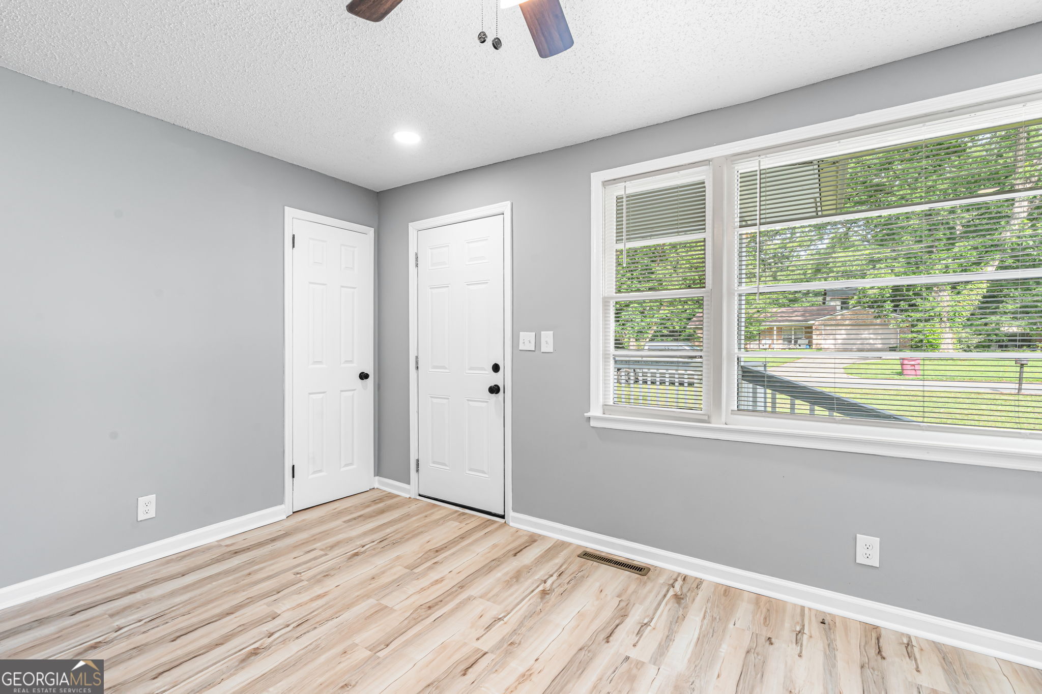 4154 Vallie Drive Property Photo 4