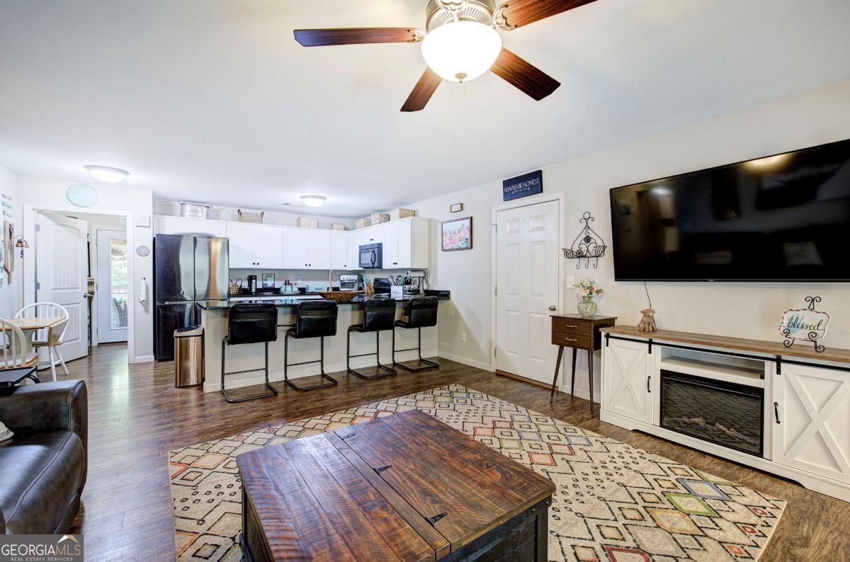 149 Dabbs Bridge Road Property Photo 2