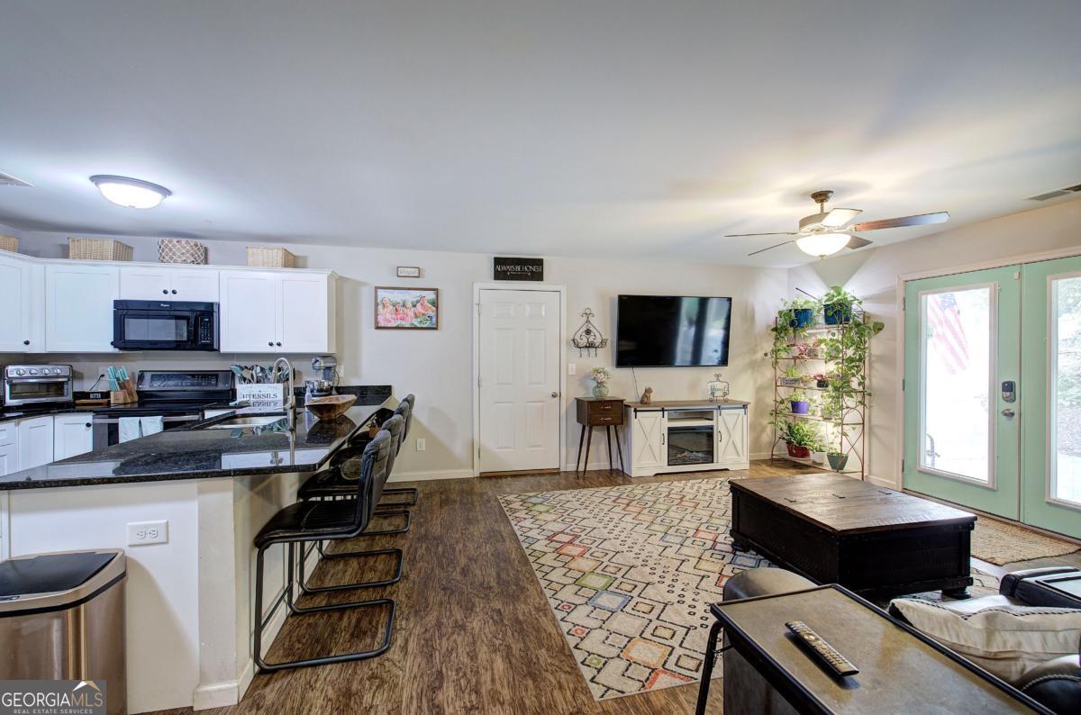149 Dabbs Bridge Road Property Photo 6