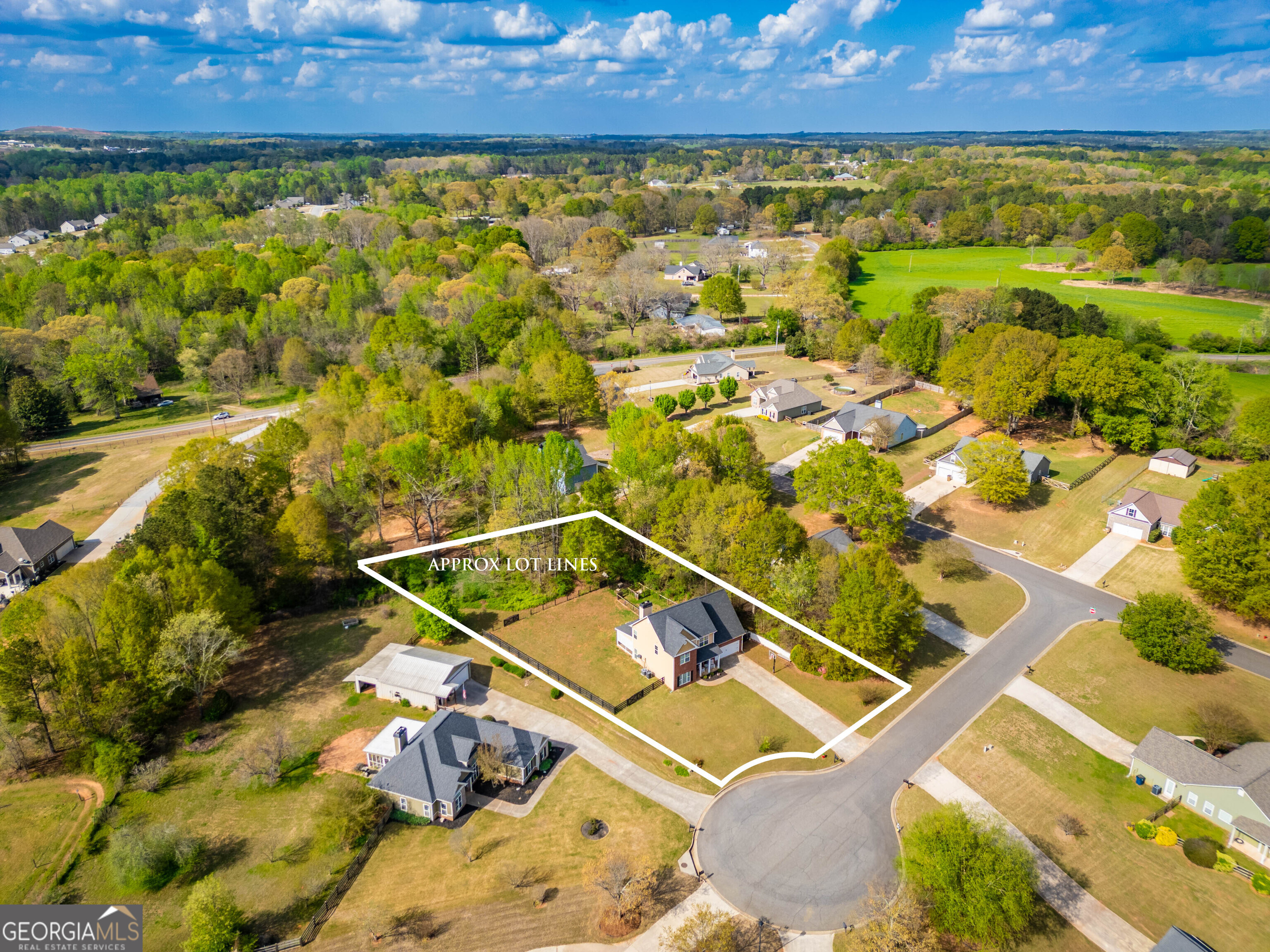 303 Mckendree Court Property Photo 4