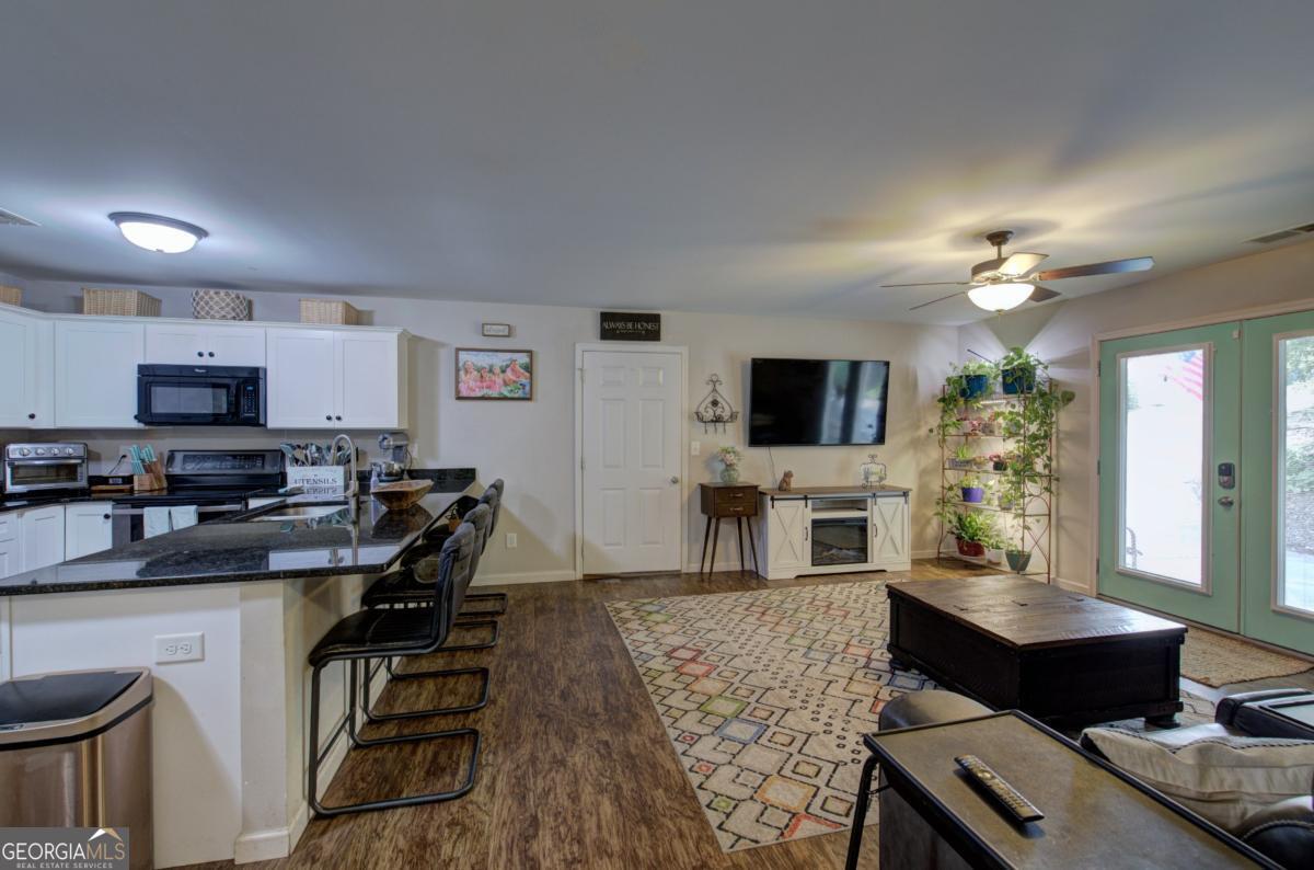 149 Dabbs Bridge Road Property Photo 5