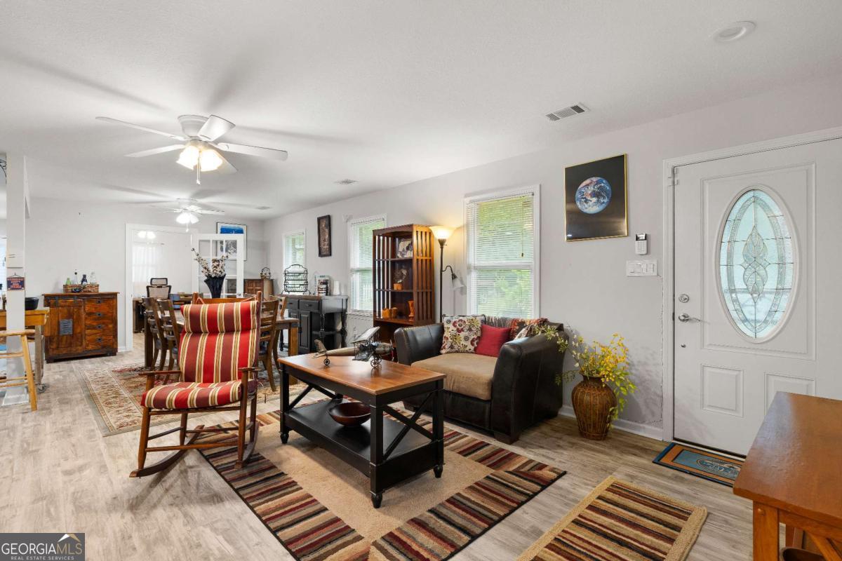 5528 Garrard Avenue Property Photo 11