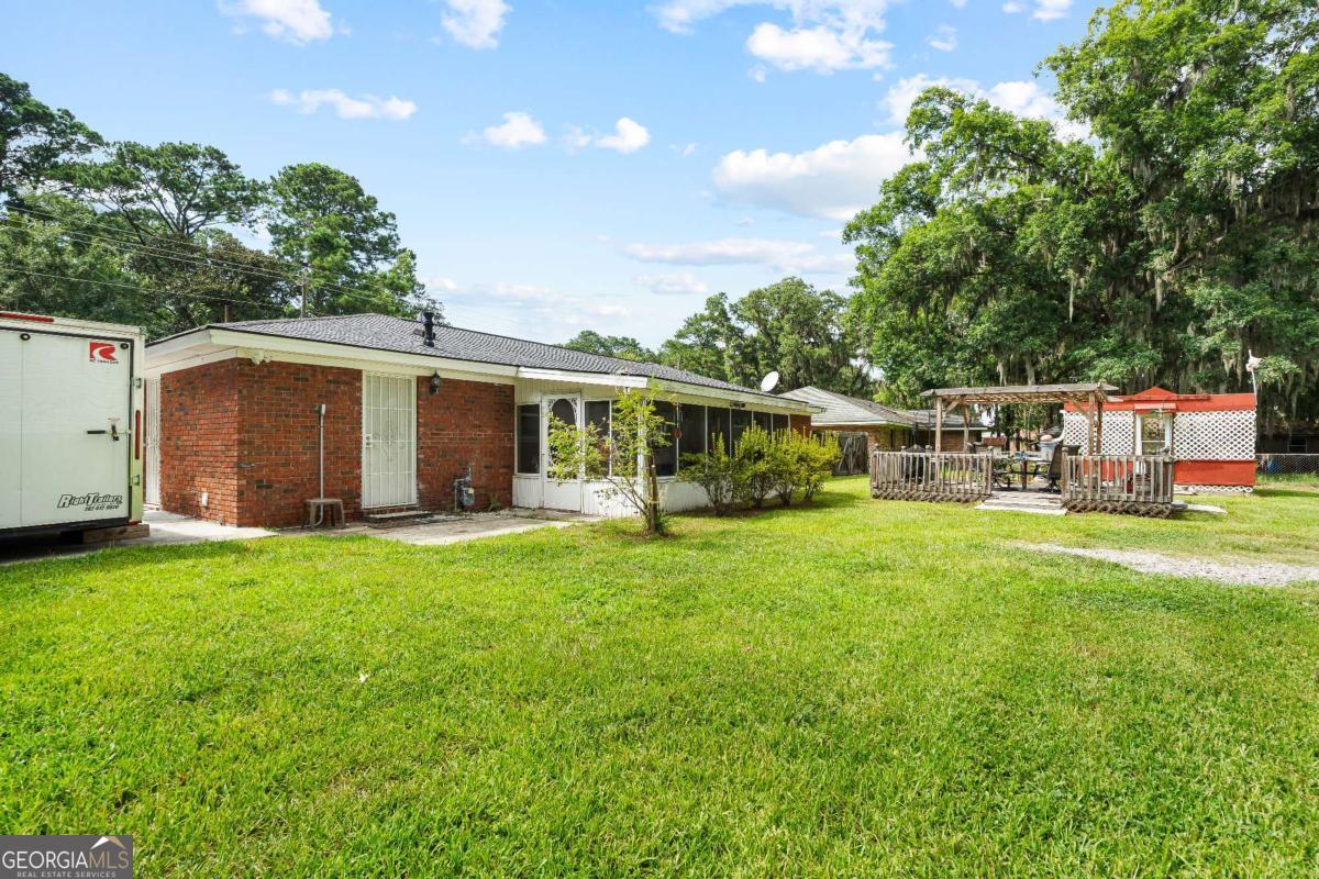 5528 Garrard Avenue Property Photo 37