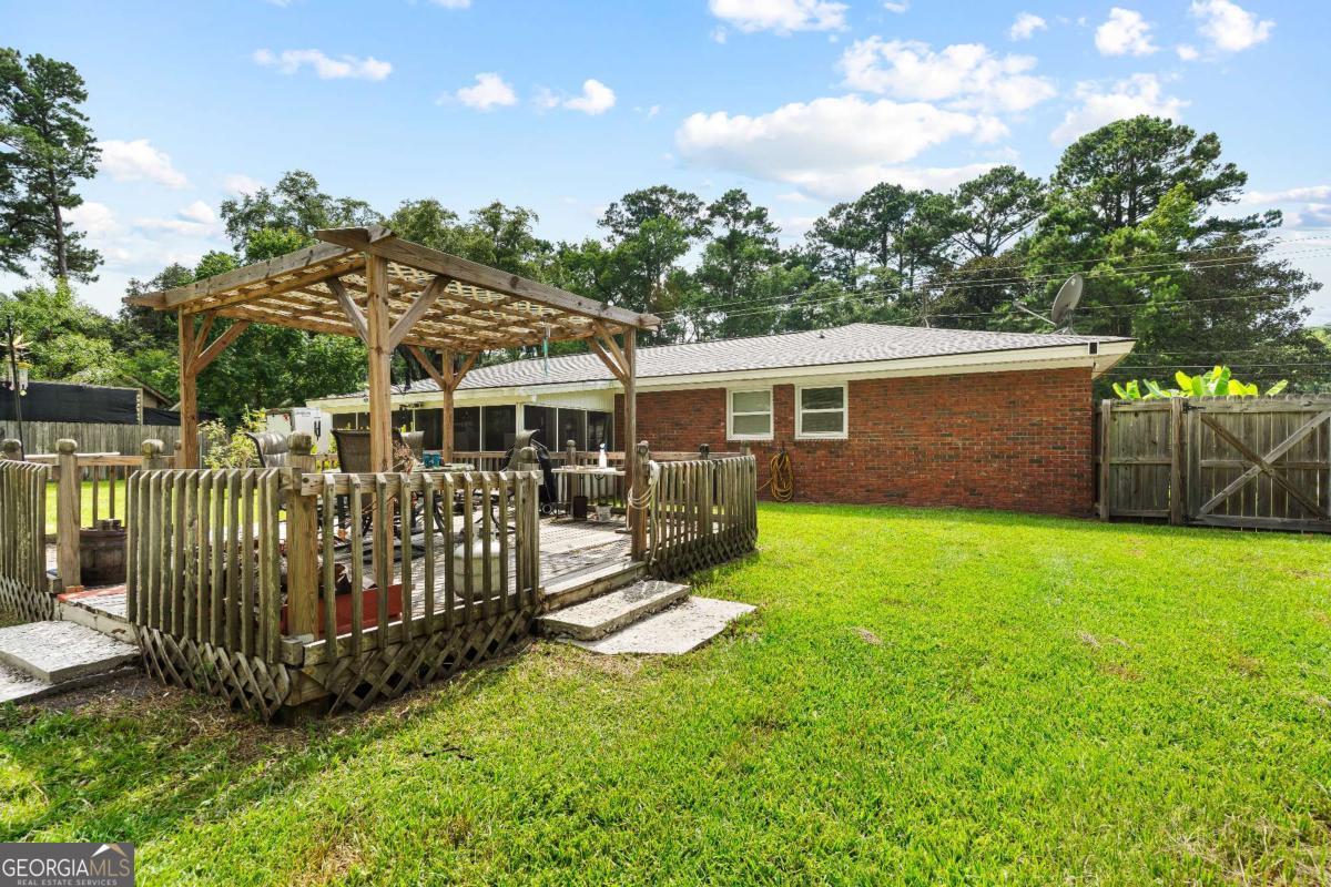 5528 Garrard Avenue Property Photo 38