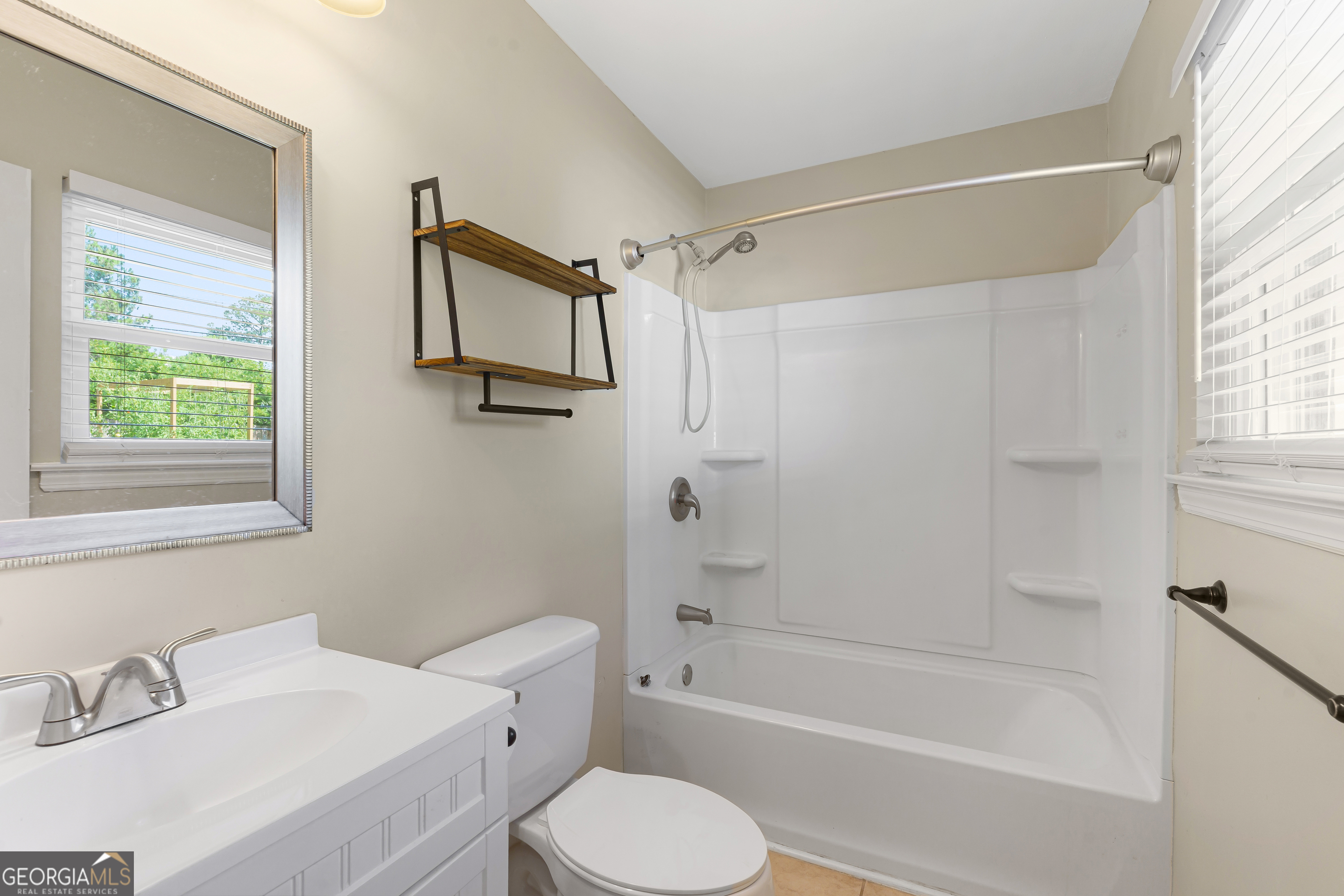 17 Regent Drive Property Photo 23