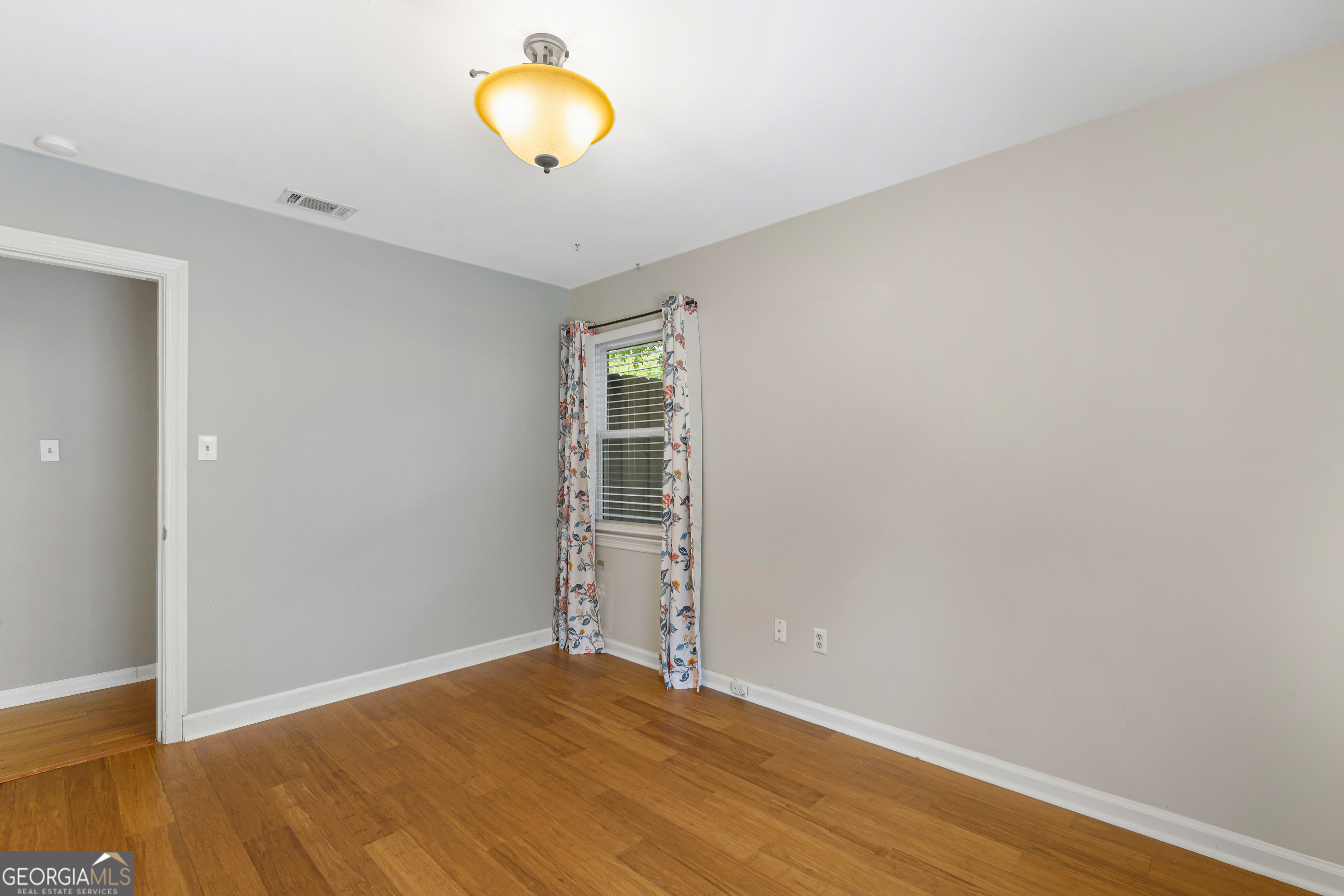 17 Regent Drive Property Photo 25