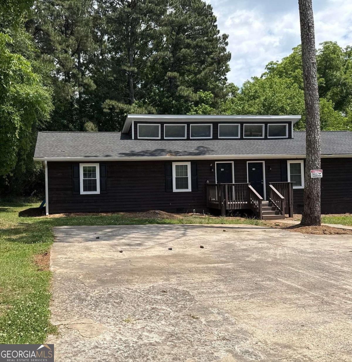160 Ashmore Drive Property Photo 1