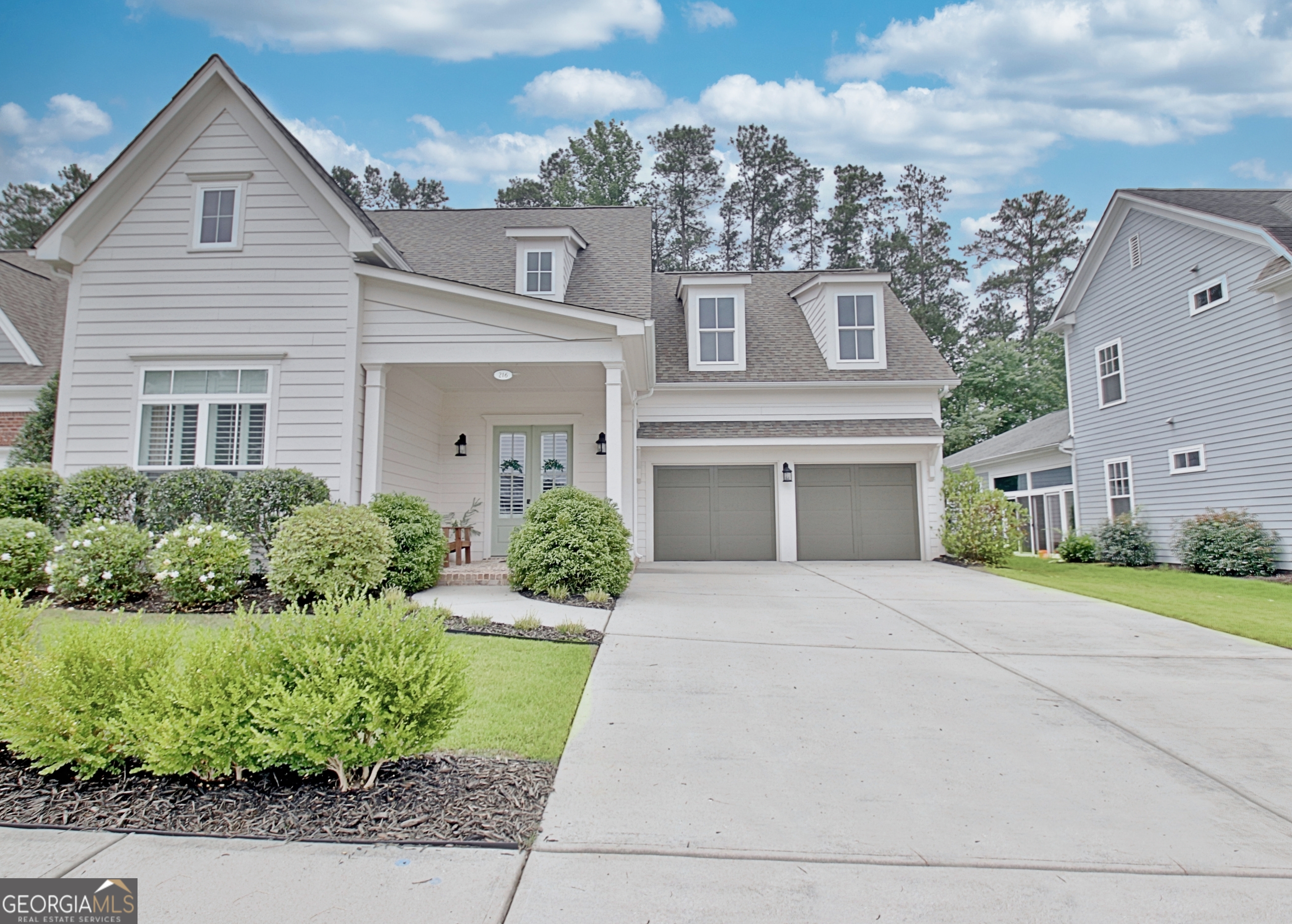 216 Bandon Way Property Photo 1