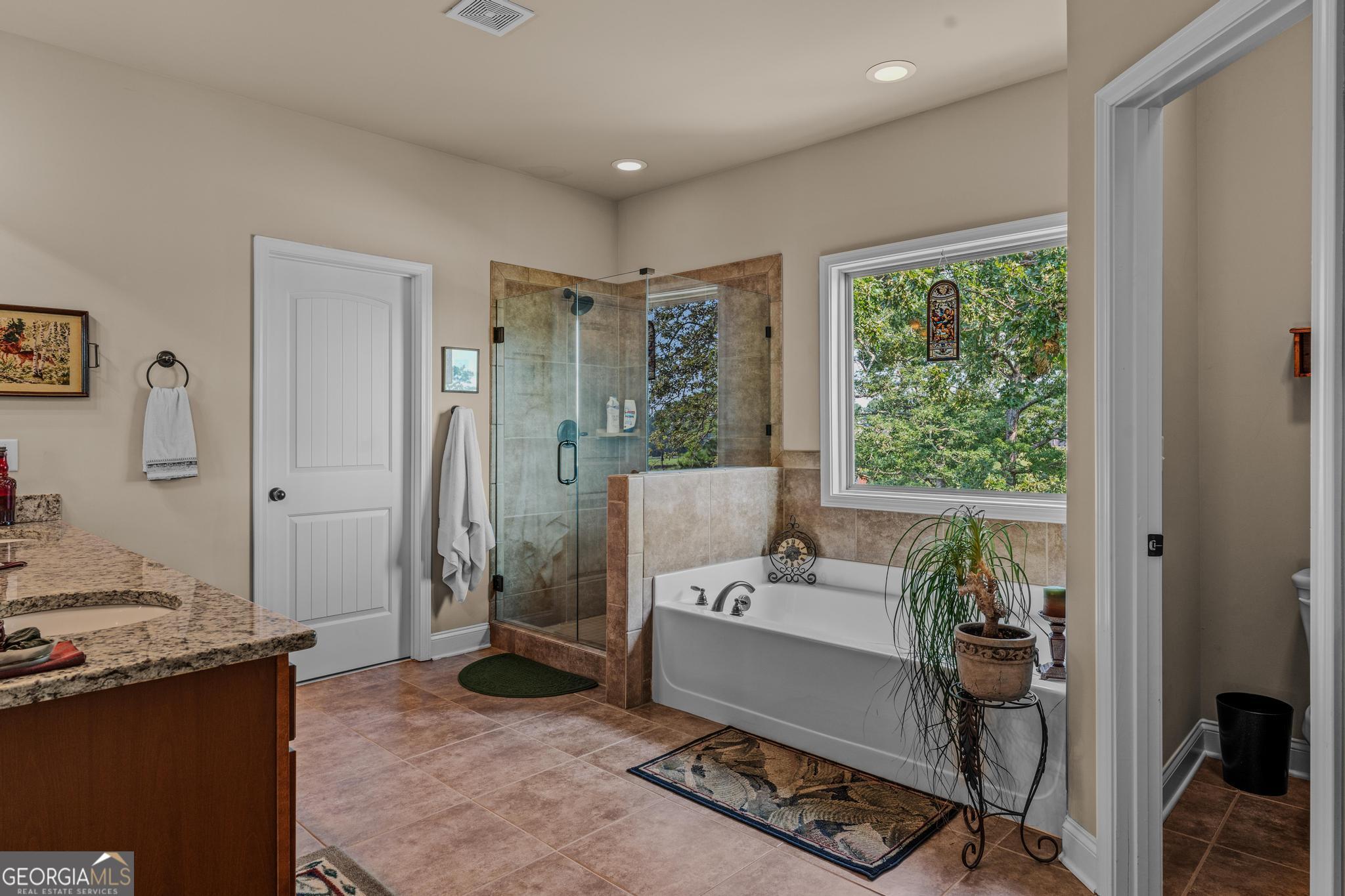 9046 Dawes Crossing Property Photo 37
