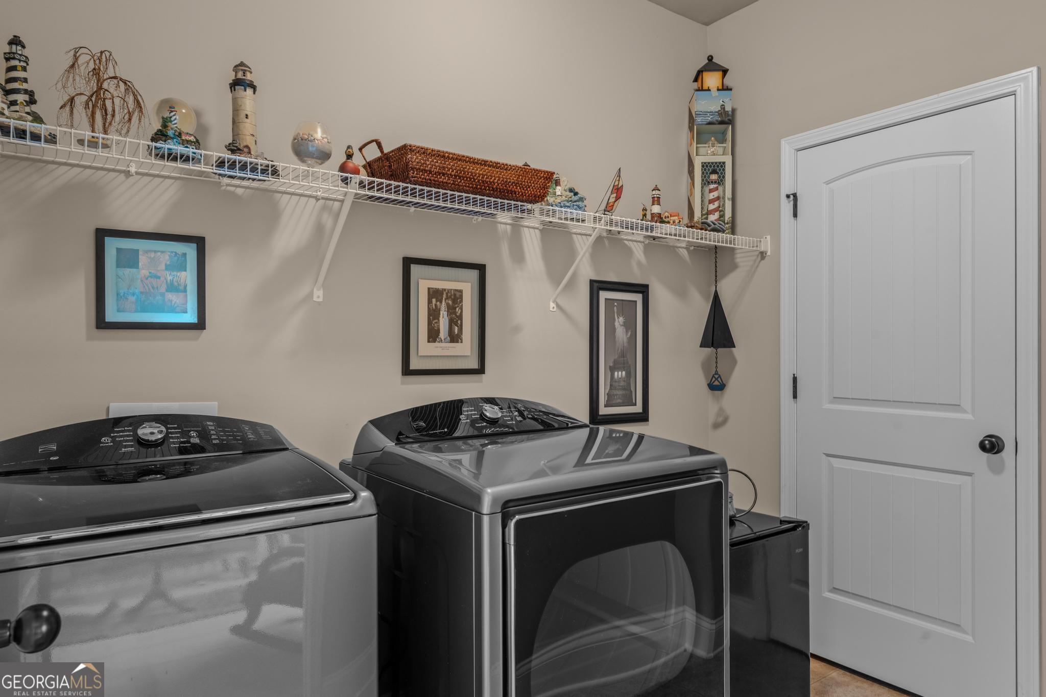 9046 Dawes Crossing Property Photo 40