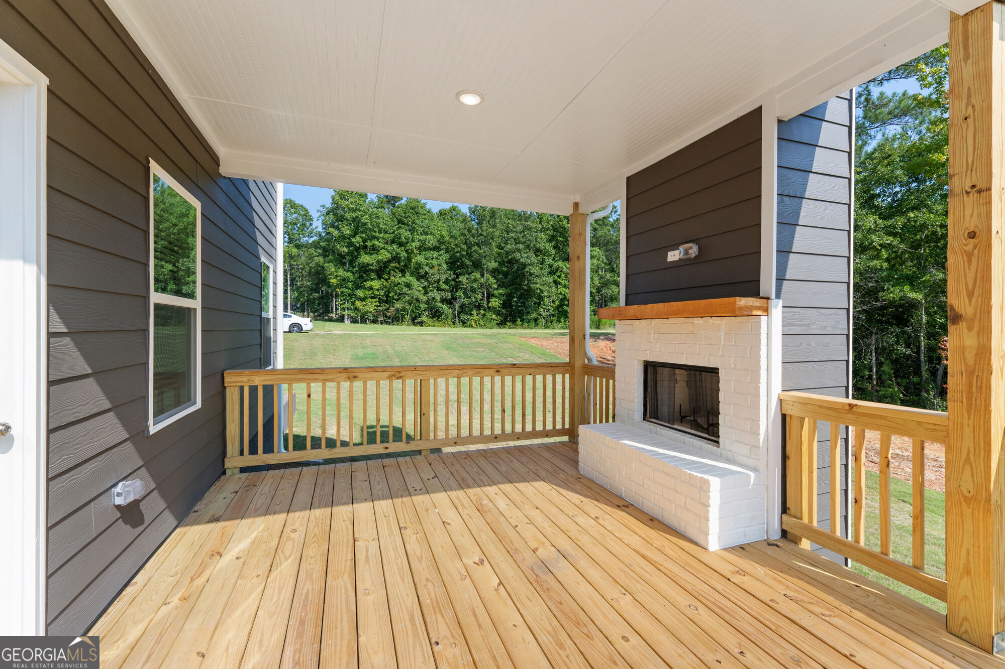 300 Hudson Court Property Photo 27