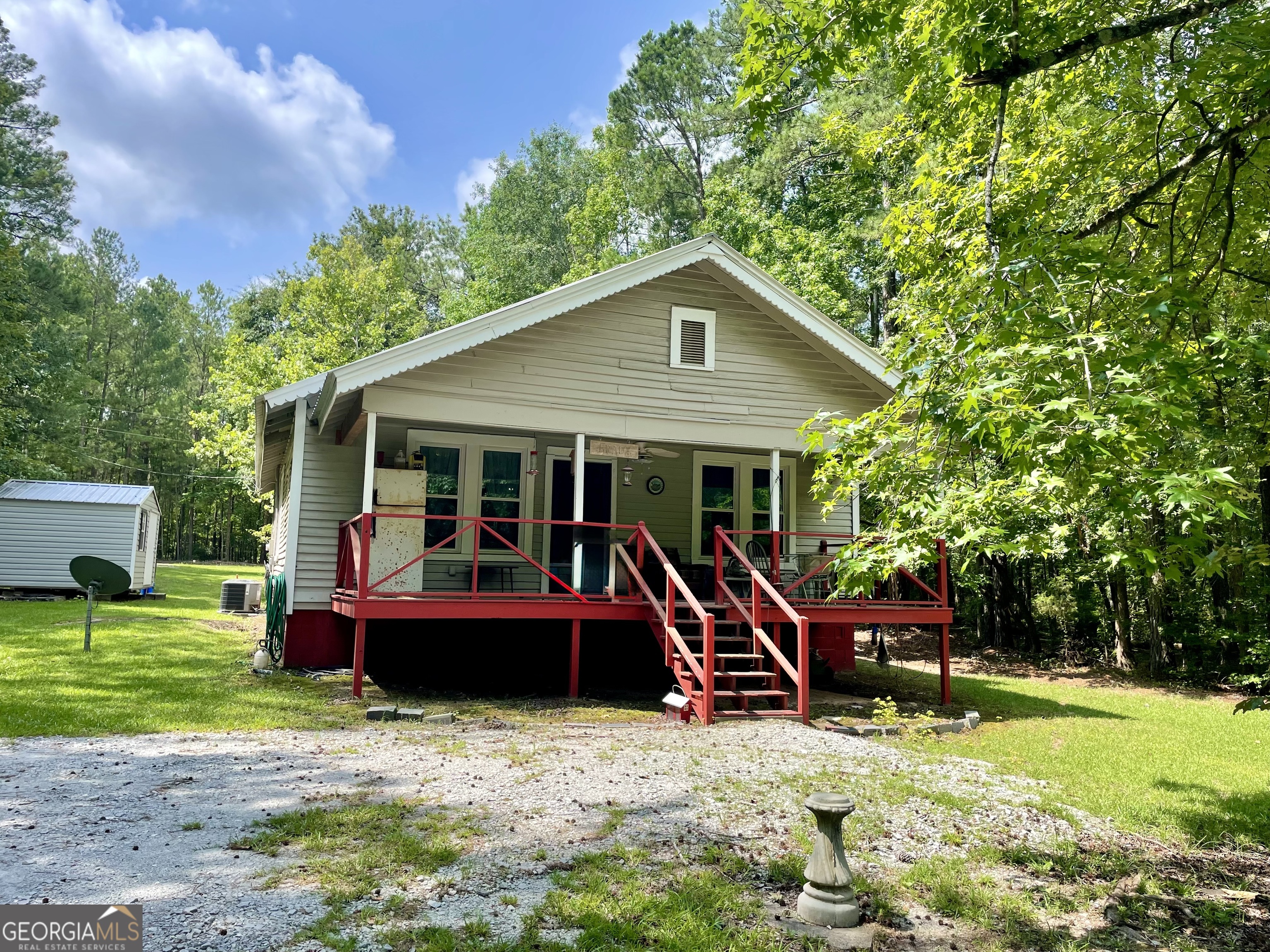 1190 Shore Drive Property Photo 2