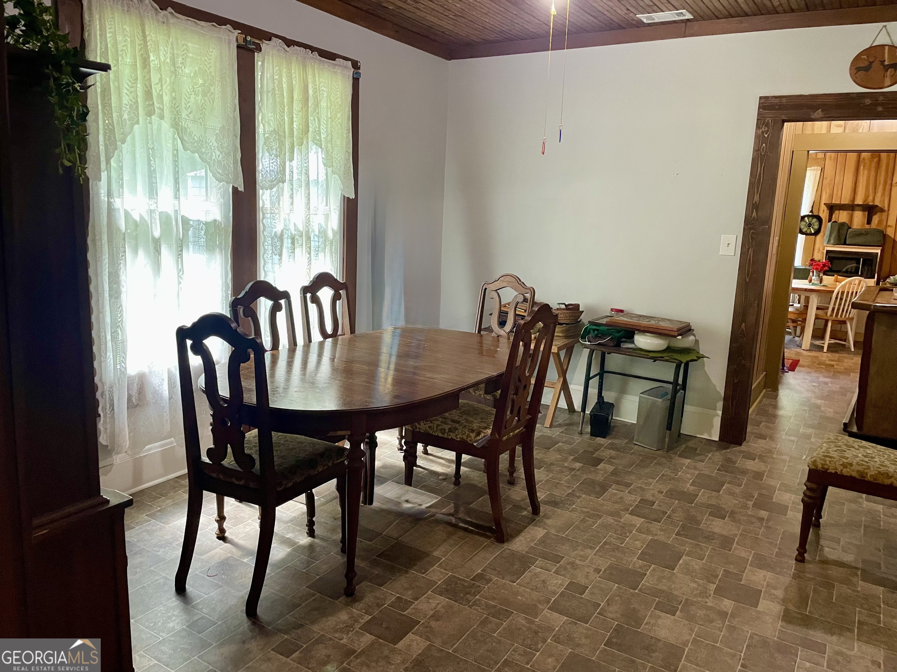 1190 Shore Drive Property Photo 13