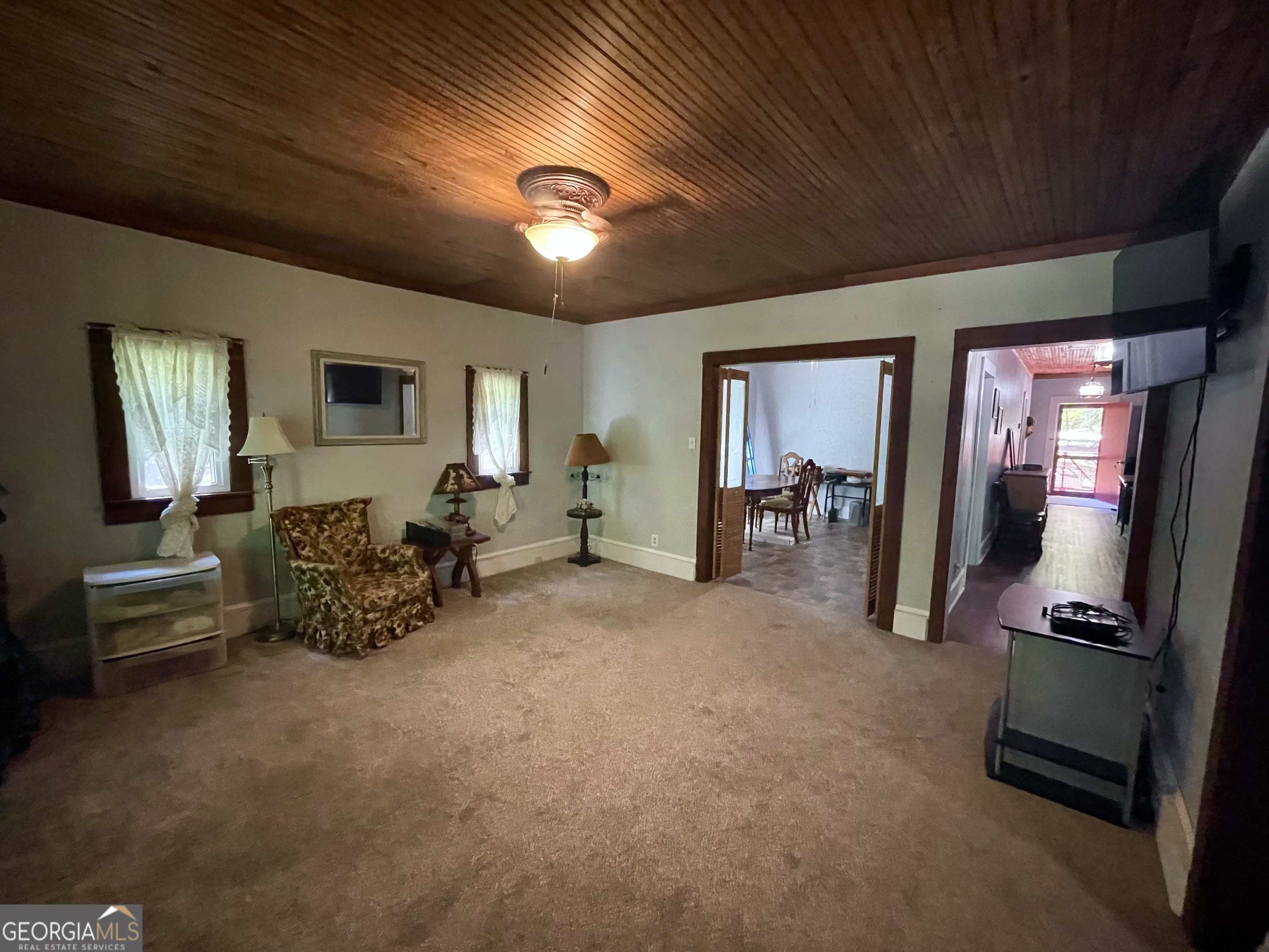 1190 Shore Drive Property Photo 14