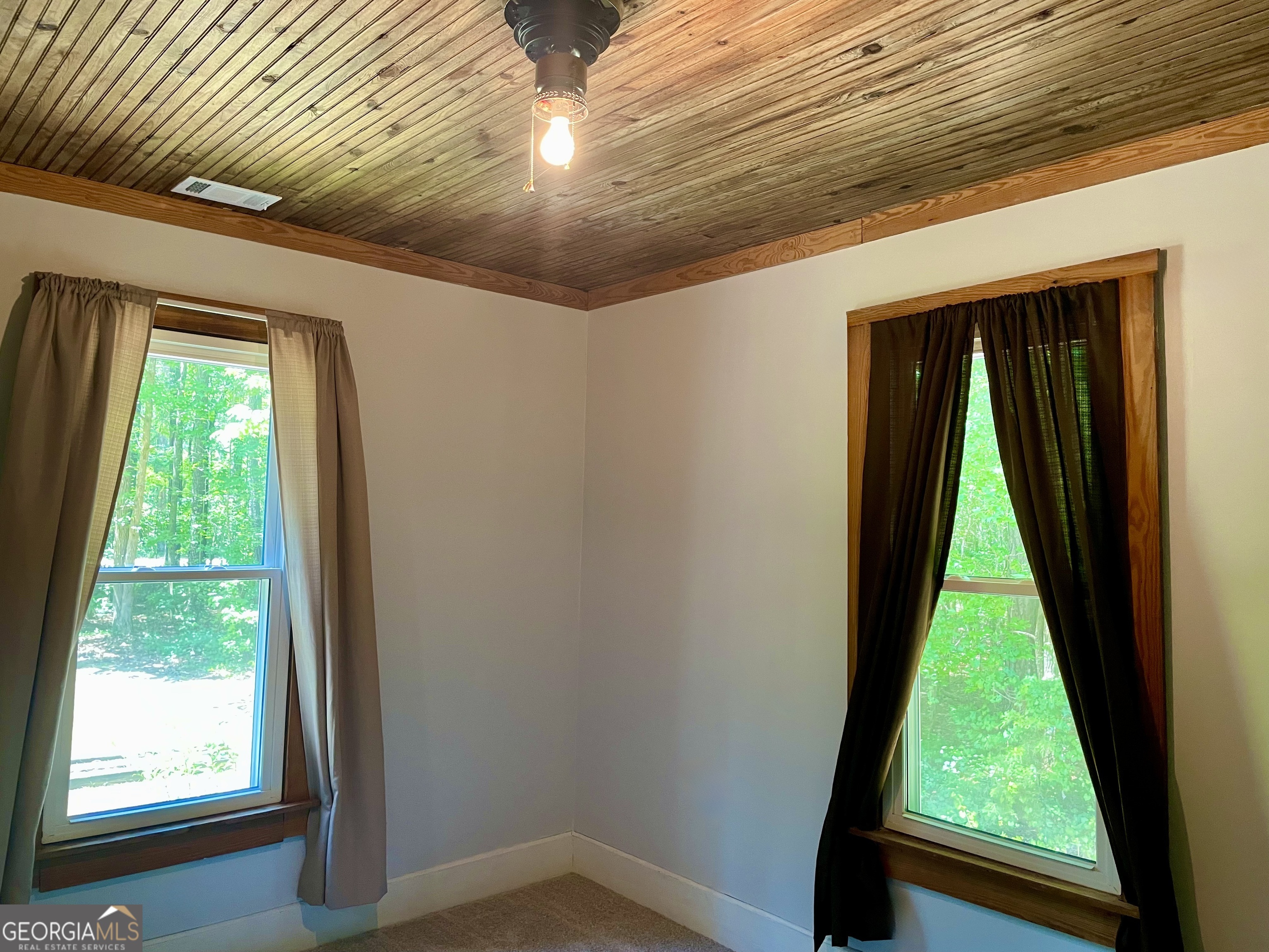 1190 Shore Drive Property Photo 25