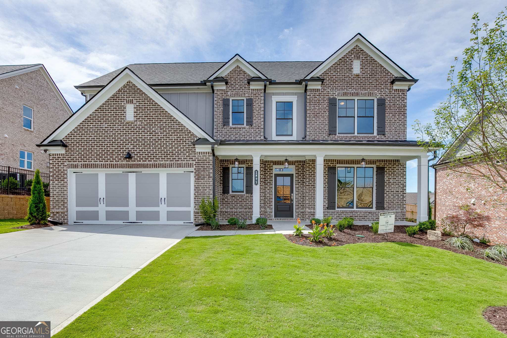 1823 Piney Bend Drive Property Photo 1
