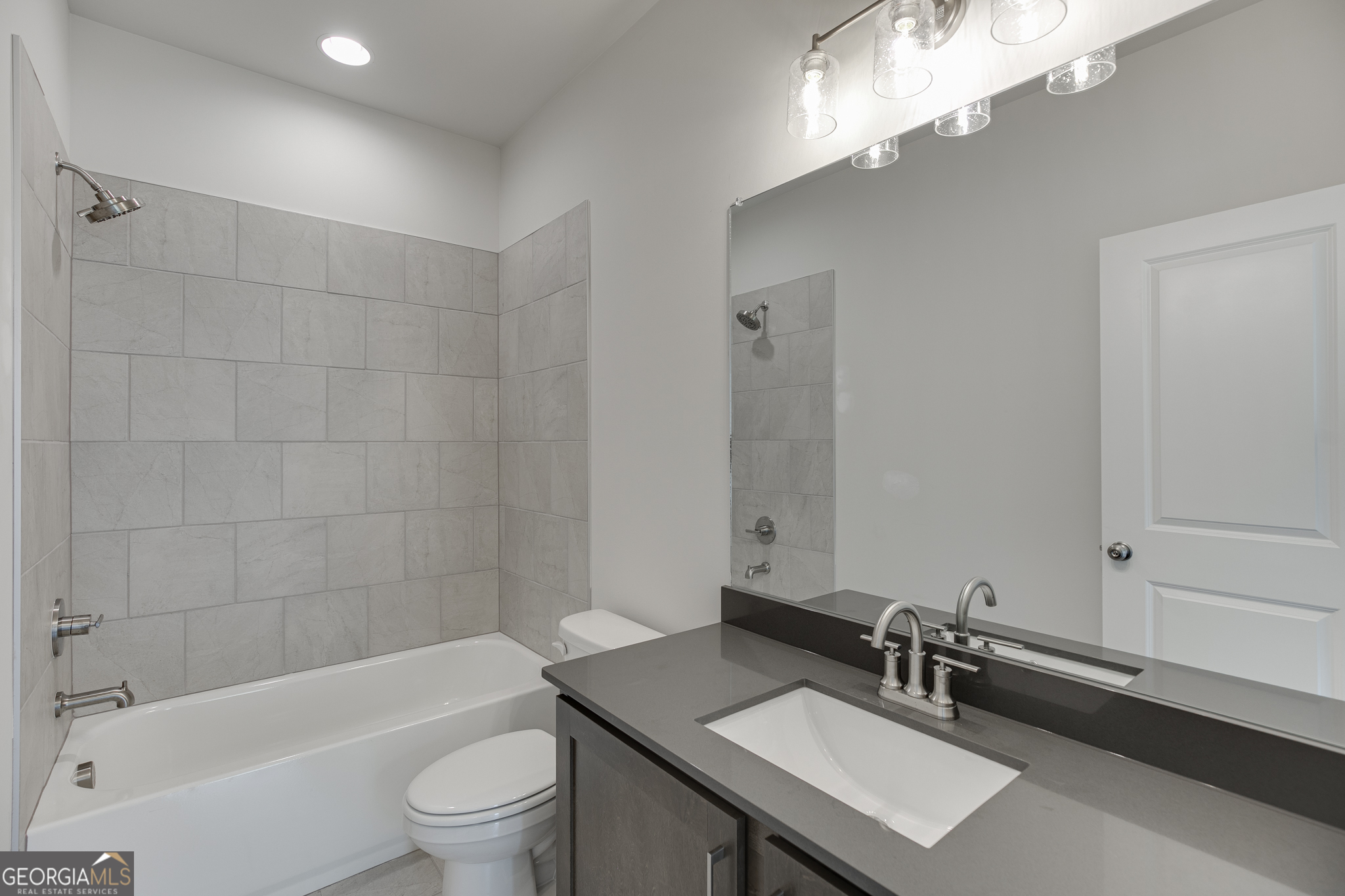 1823 Piney Bend Drive Property Photo 27
