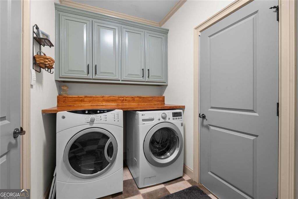 2469 St Martin Way Property Photo 30