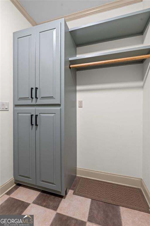 2469 St Martin Way Property Photo 31