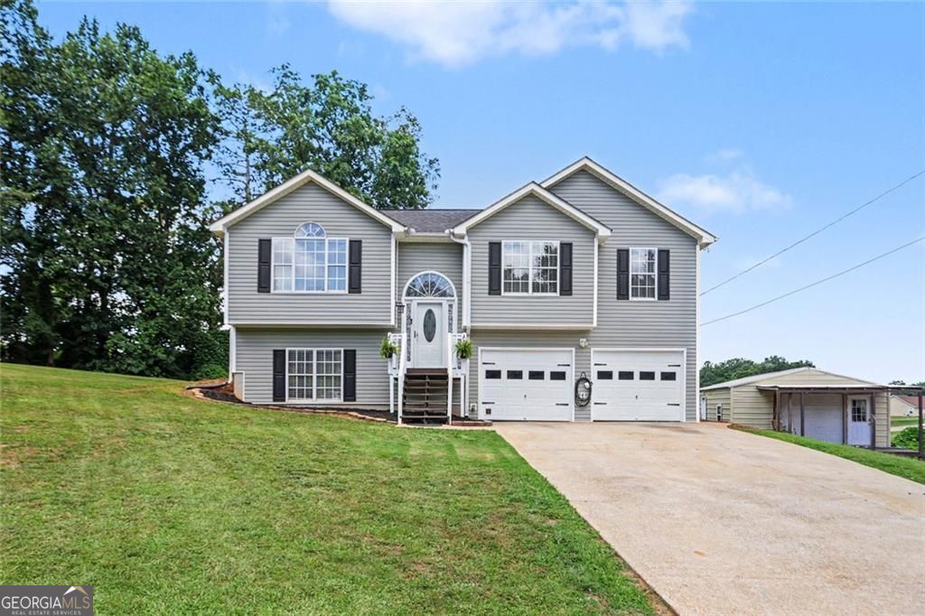 328 Lacy Court Property Photo 1