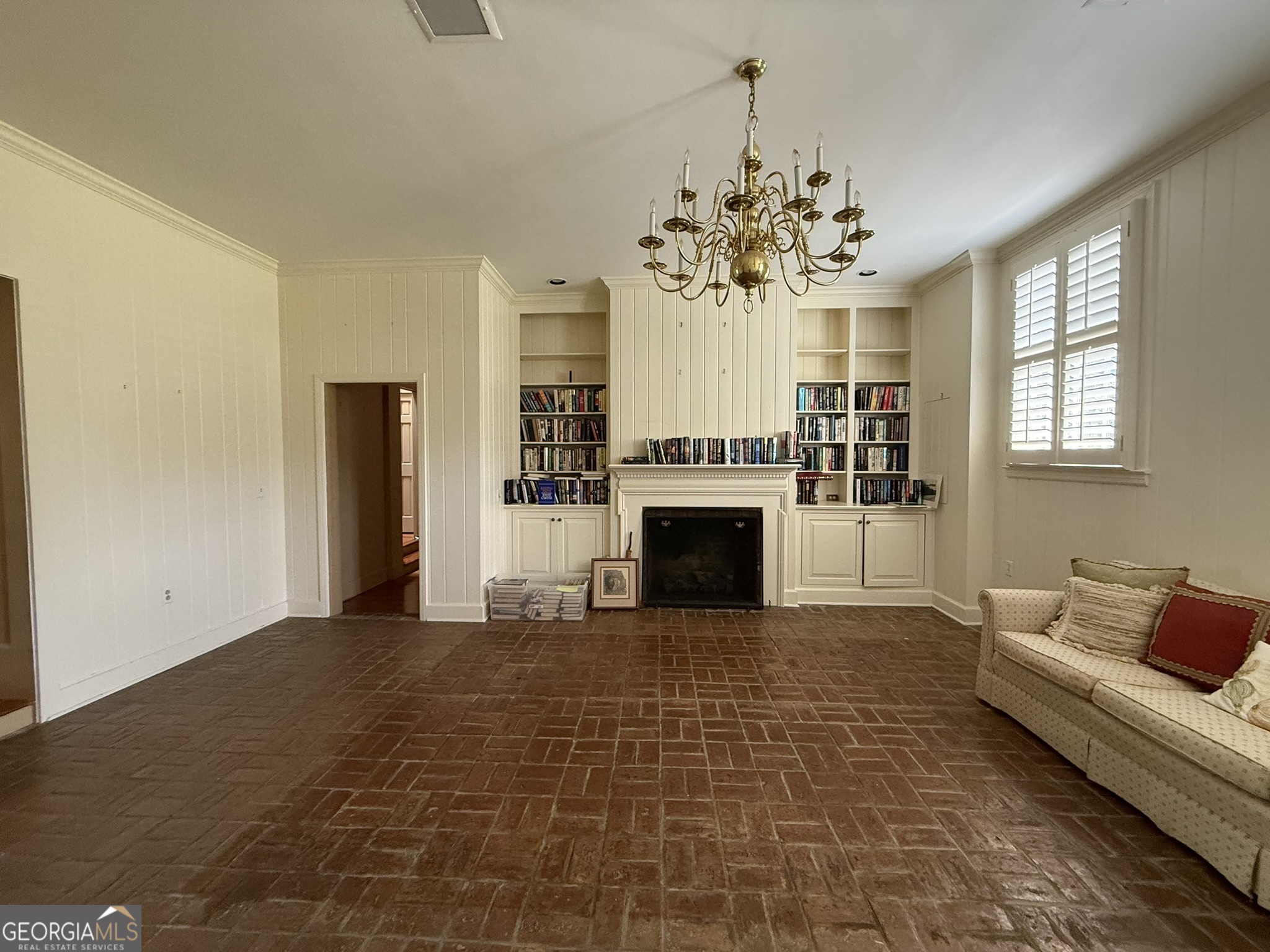 651 Brook Circle Property Photo 13