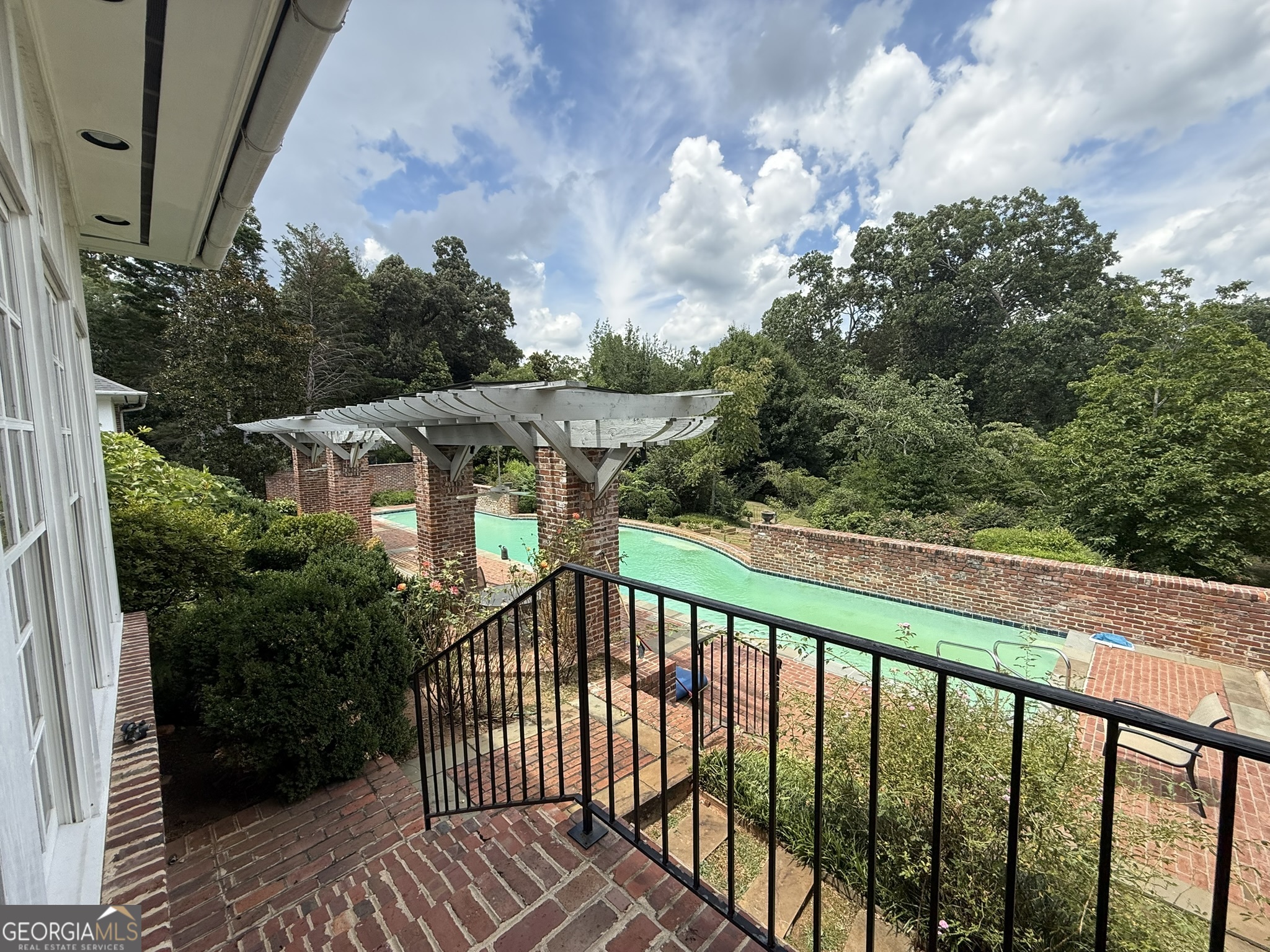 651 Brook Circle Property Photo 15