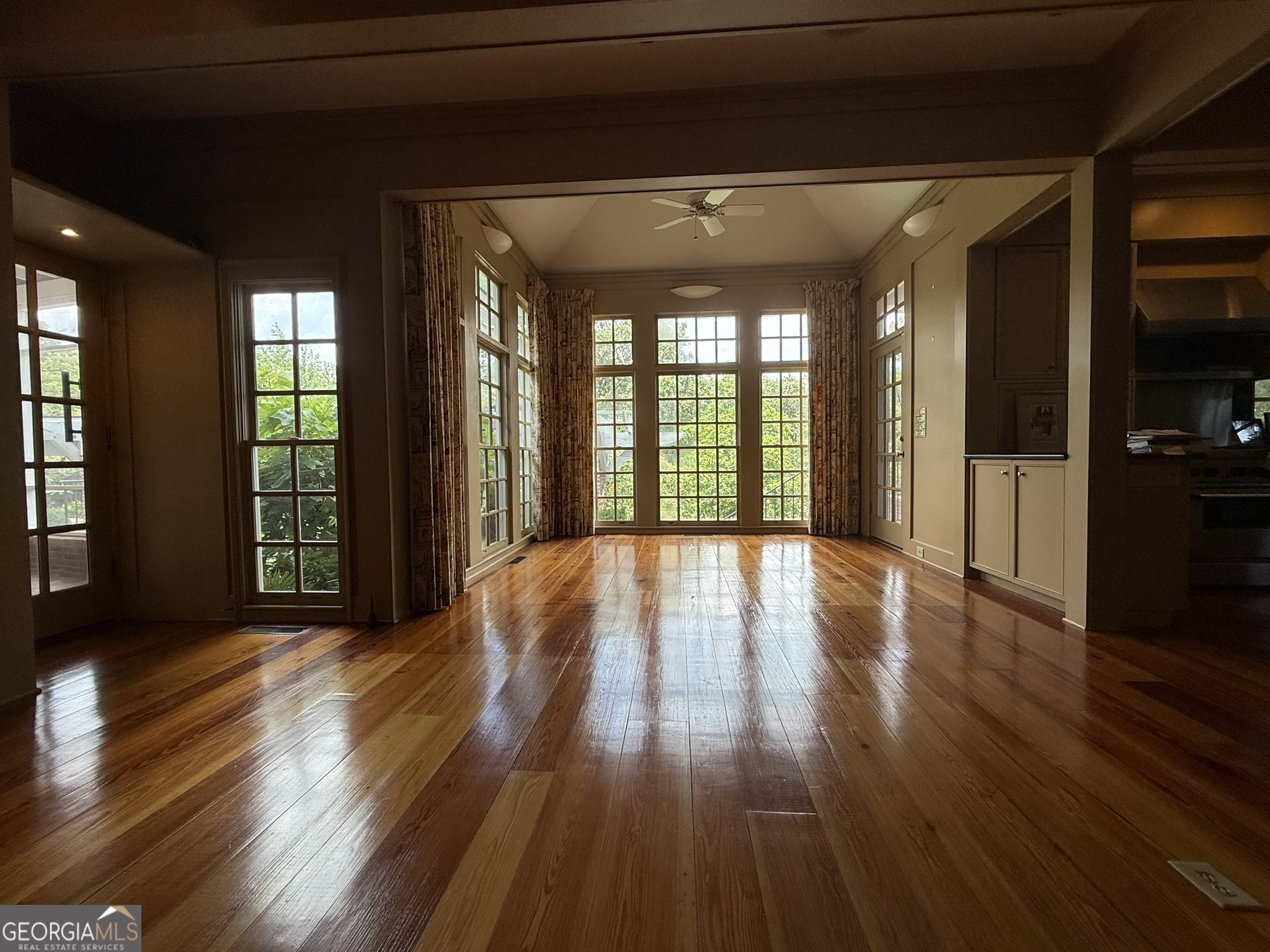 651 Brook Circle Property Photo 30