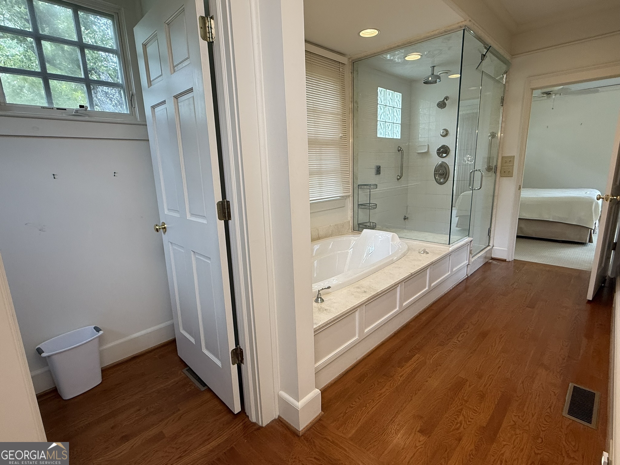 651 Brook Circle Property Photo 32