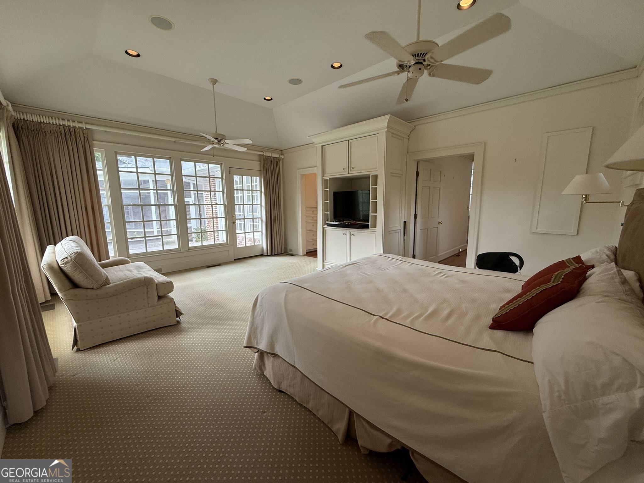651 Brook Circle Property Photo 38
