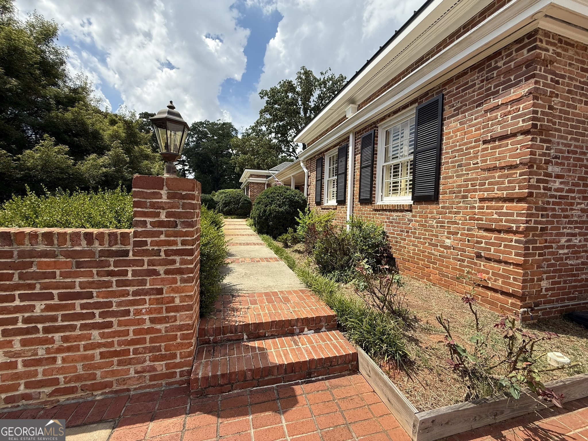 651 Brook Circle Property Photo 40