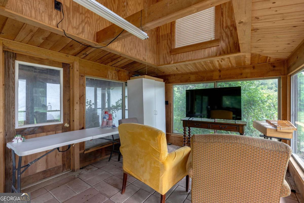 361 Meyer Farm Road Property Photo 19