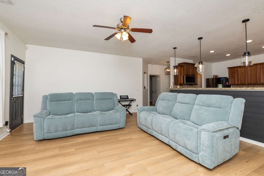 316 Flowing Meadows Drive Property Photo 15