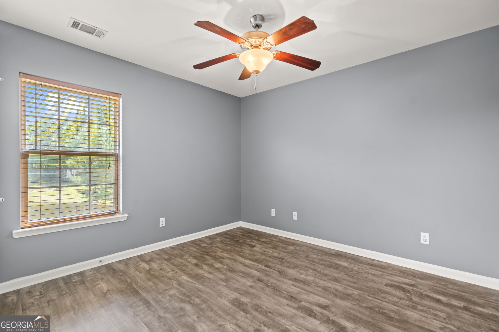 46 Twin Oaks Place Property Photo 20