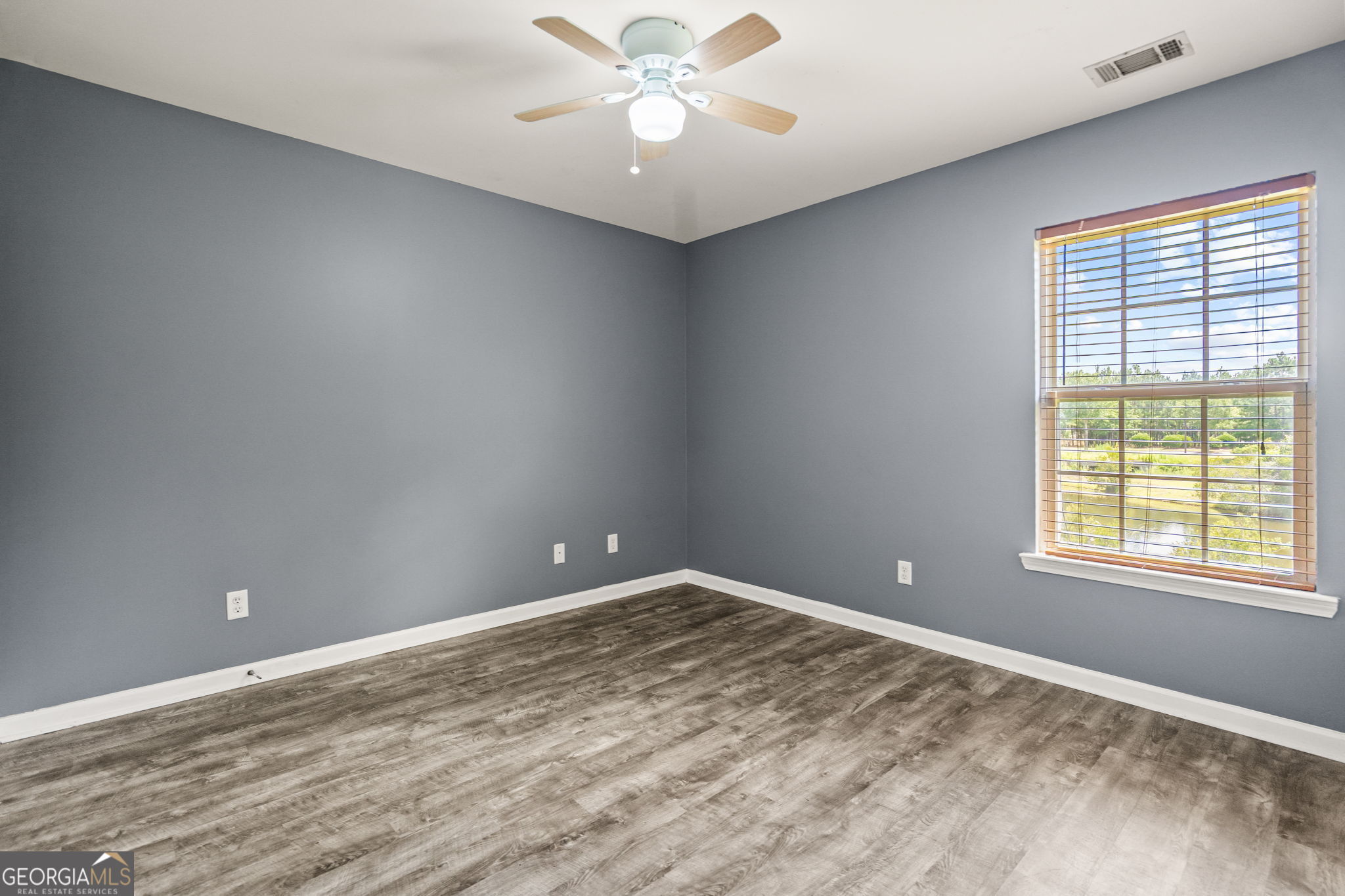 46 Twin Oaks Place Property Photo 24