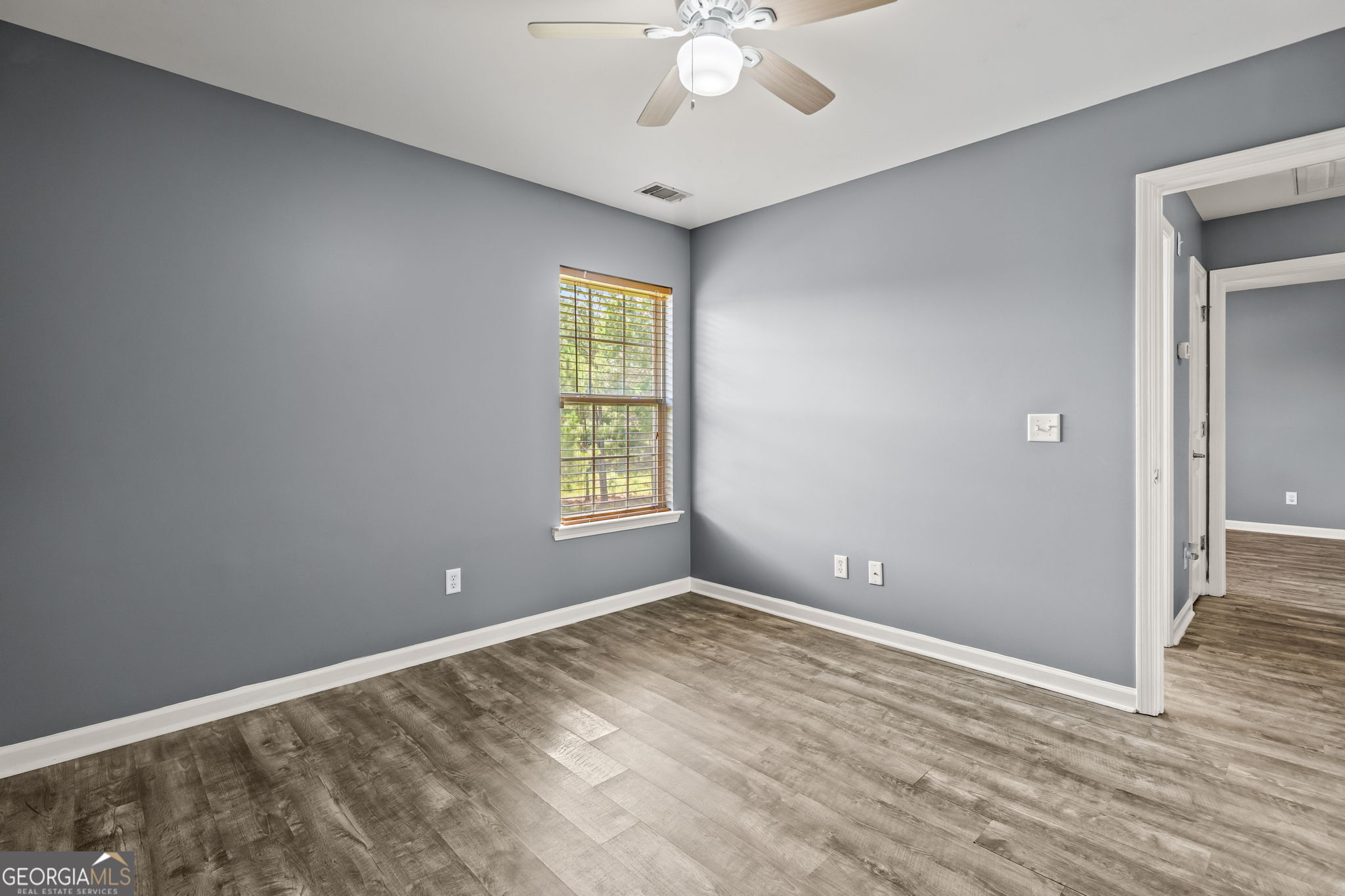 46 Twin Oaks Place Property Photo 25